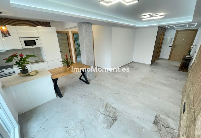 Wiederverkauf - Wohnung - Estepona  - Estepona Centro