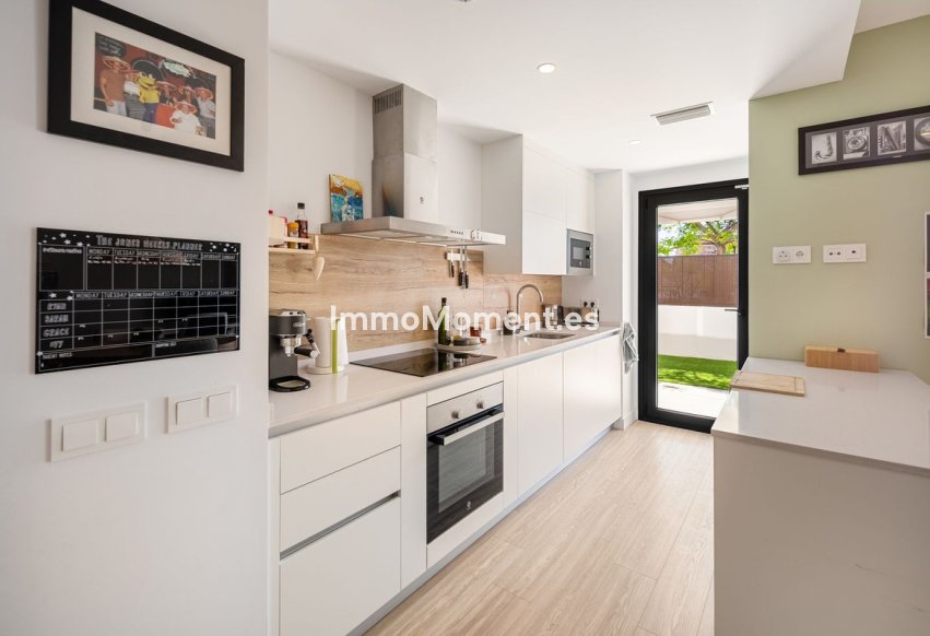 Wiederverkauf - Wohnung - Estepona  - Estepona Centro