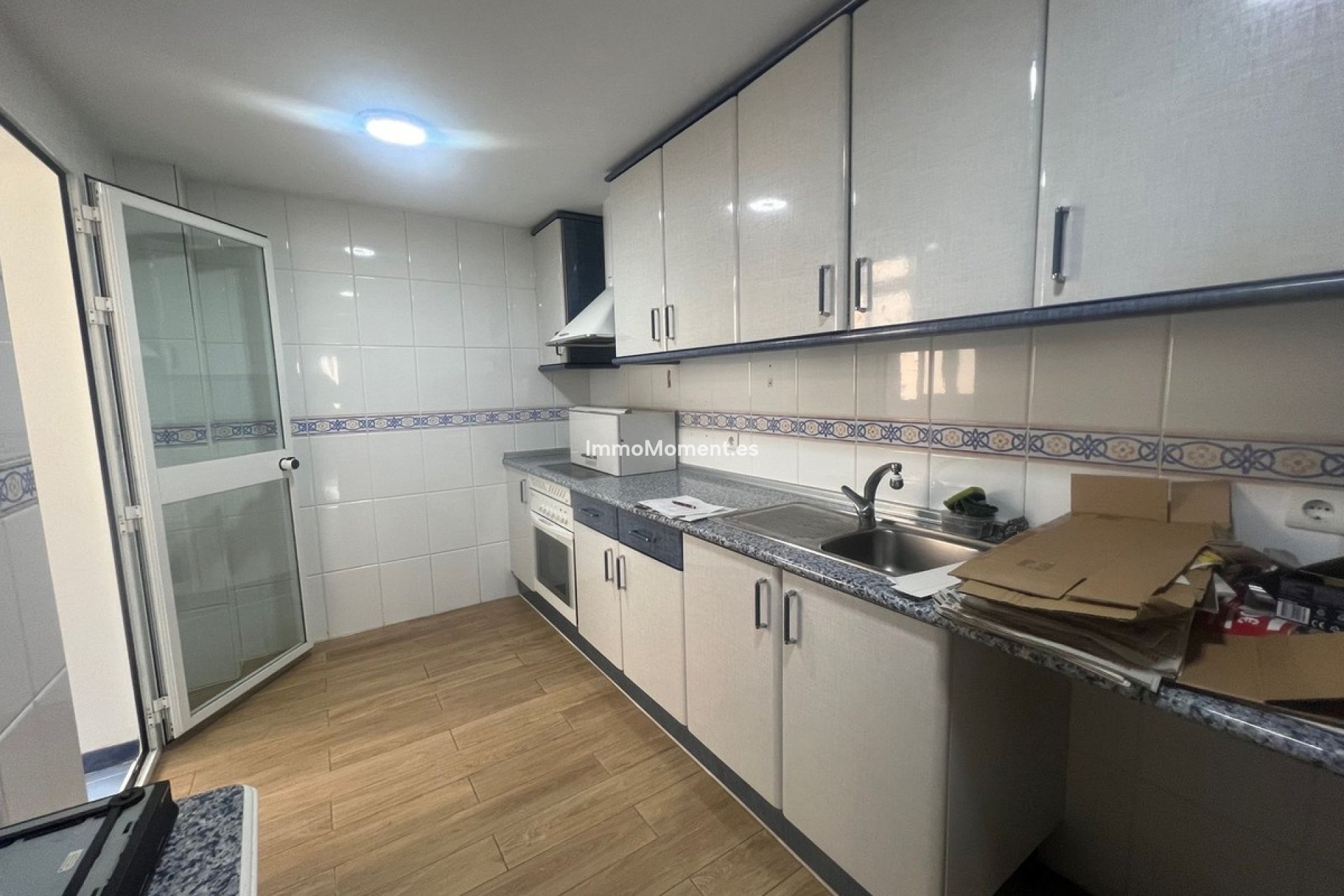 Wiederverkauf - Wohnung - Estepona  - Estepona Centro
