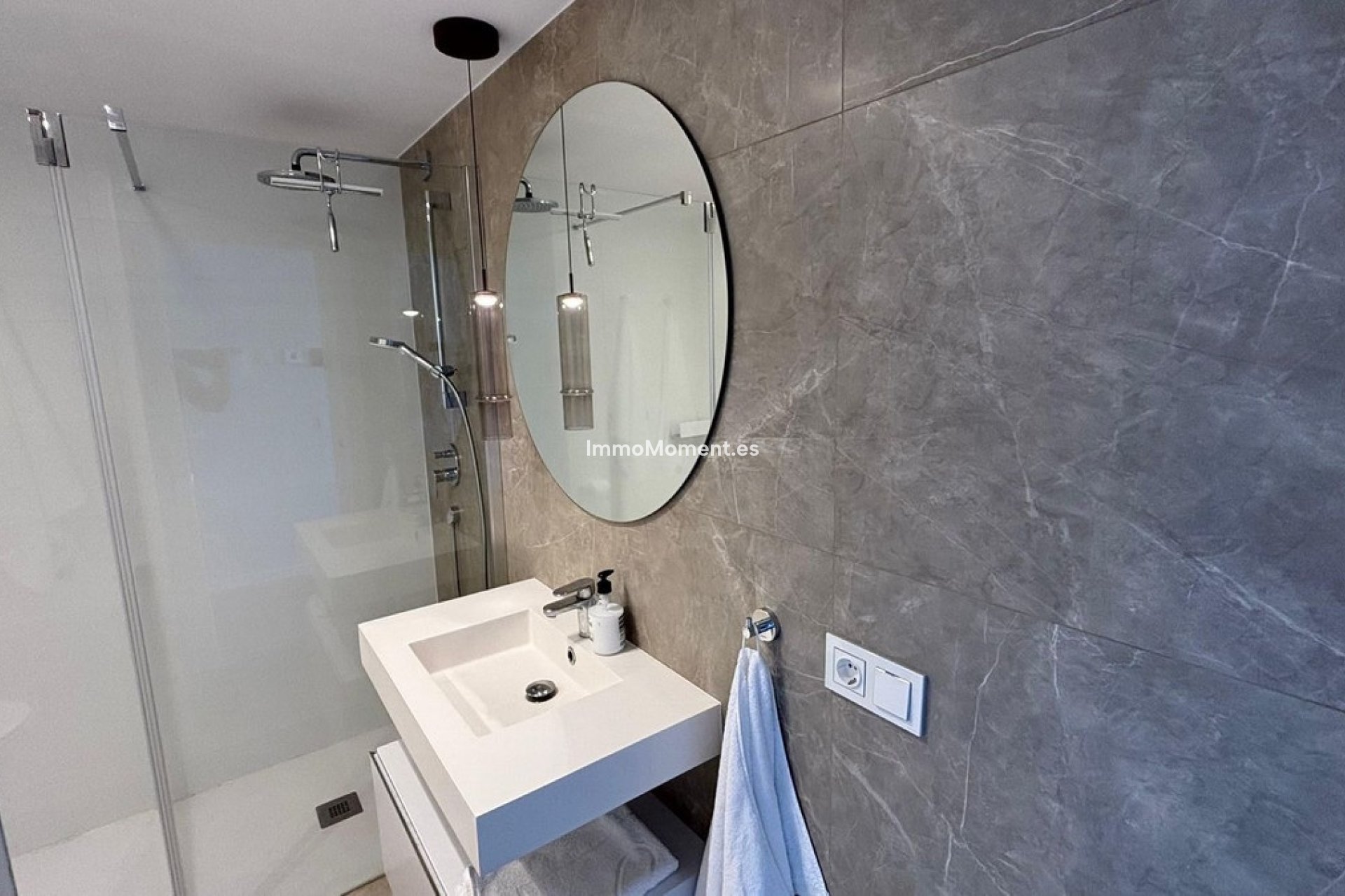 Wiederverkauf - Wohnung - Estepona  - Estepona Centro