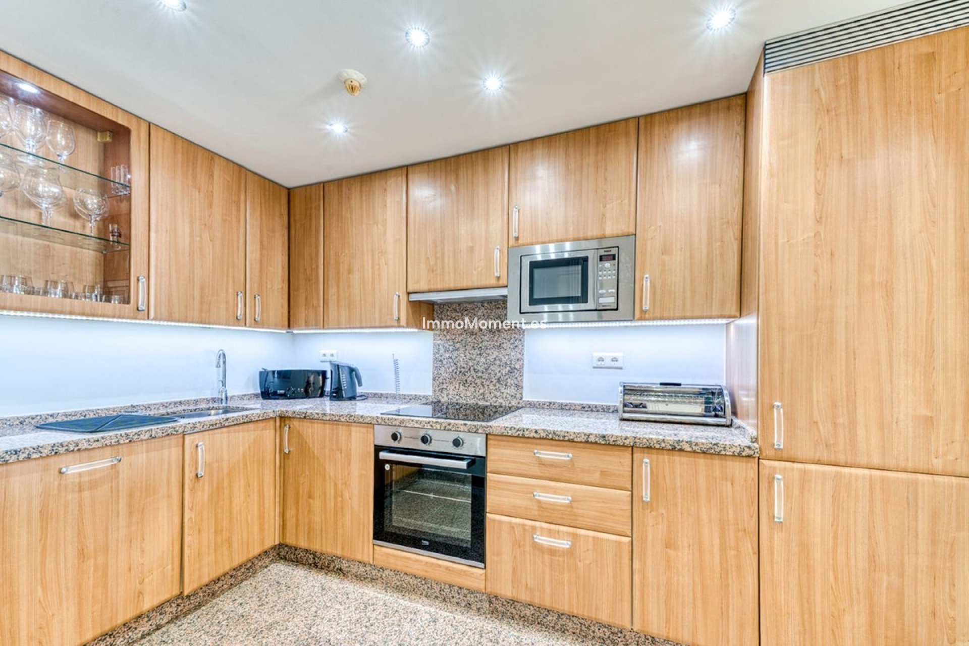 Wiederverkauf - Wohnung - Estepona  - Estepona Centro