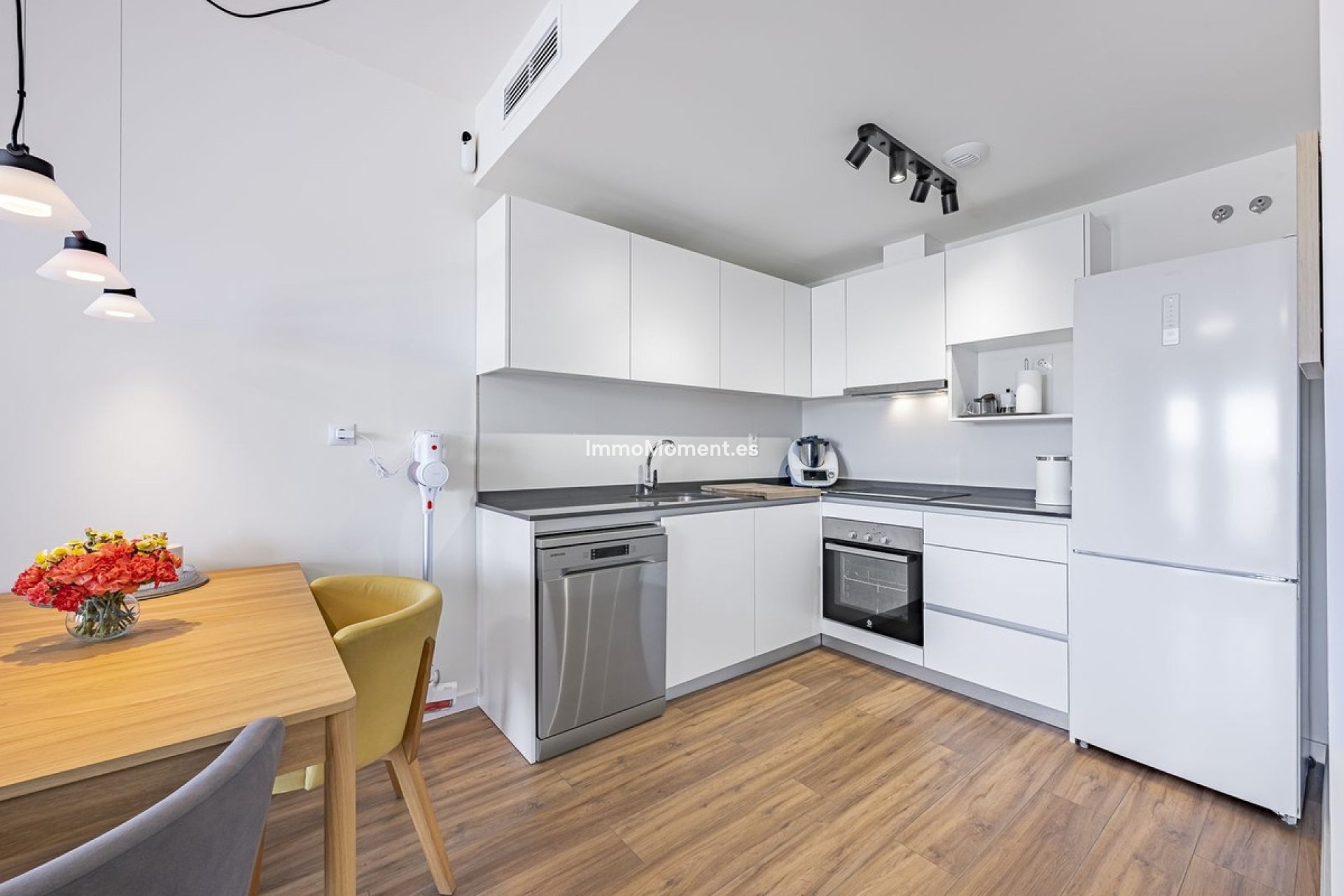 Wiederverkauf - Wohnung - Estepona  - Estepona Centro