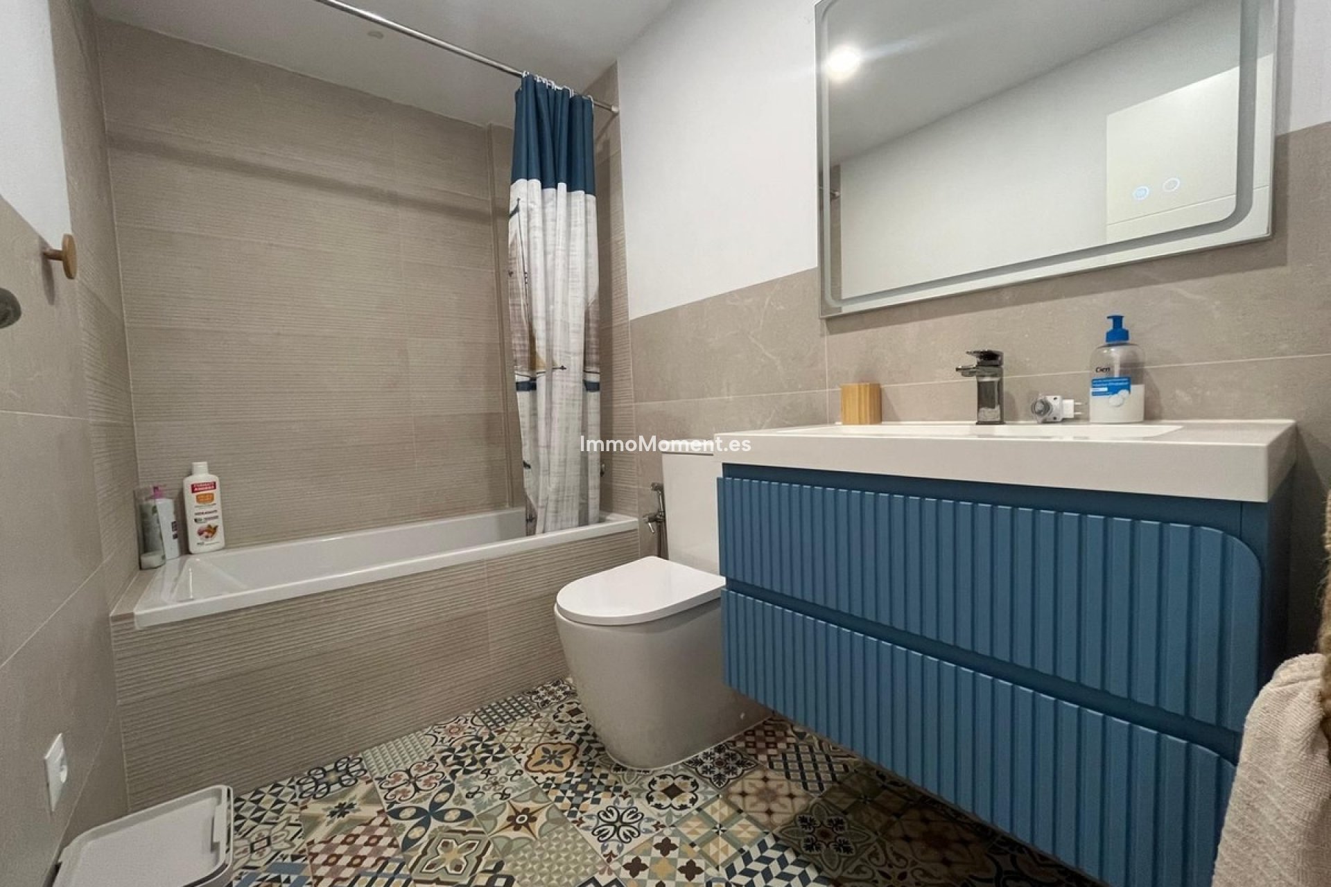 Wiederverkauf - Wohnung - Estepona  - Estepona Centro