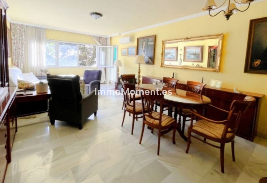 Wiederverkauf - Wohnung - Estepona  - Estepona Centro