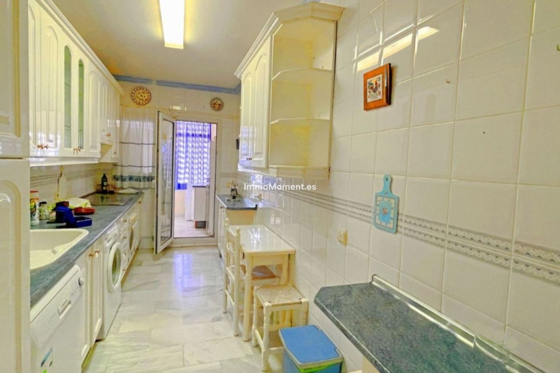 Wiederverkauf - Wohnung - Estepona  - Estepona Centro