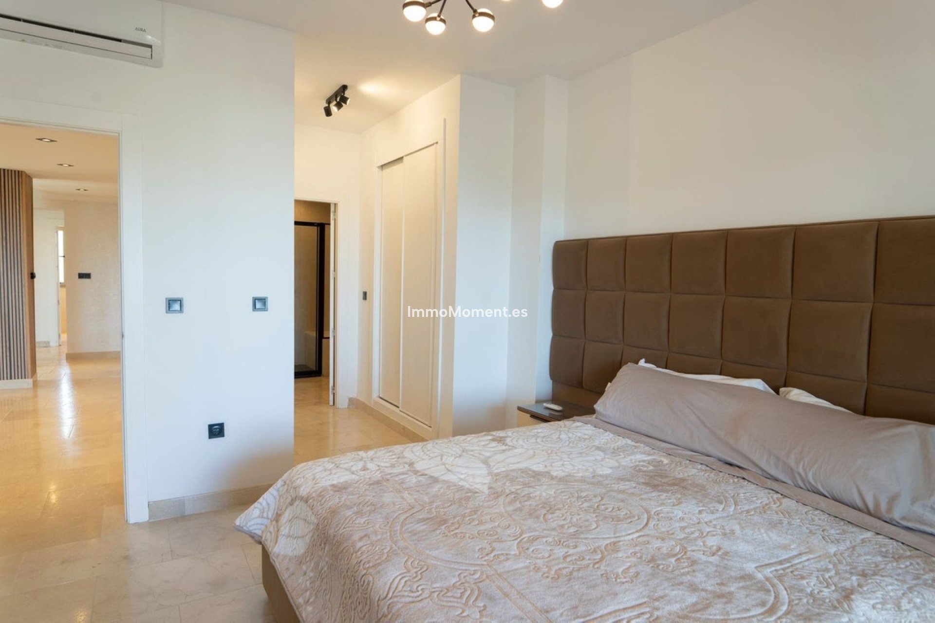 Wiederverkauf - Wohnung - Estepona  - Estepona Centro