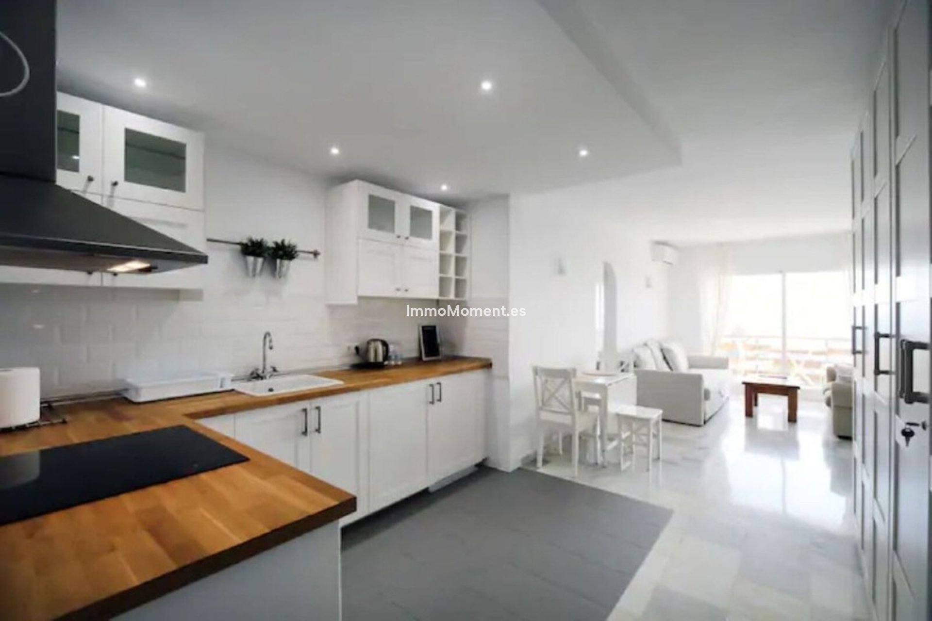 Wiederverkauf - Wohnung - Estepona  - Estepona Centro