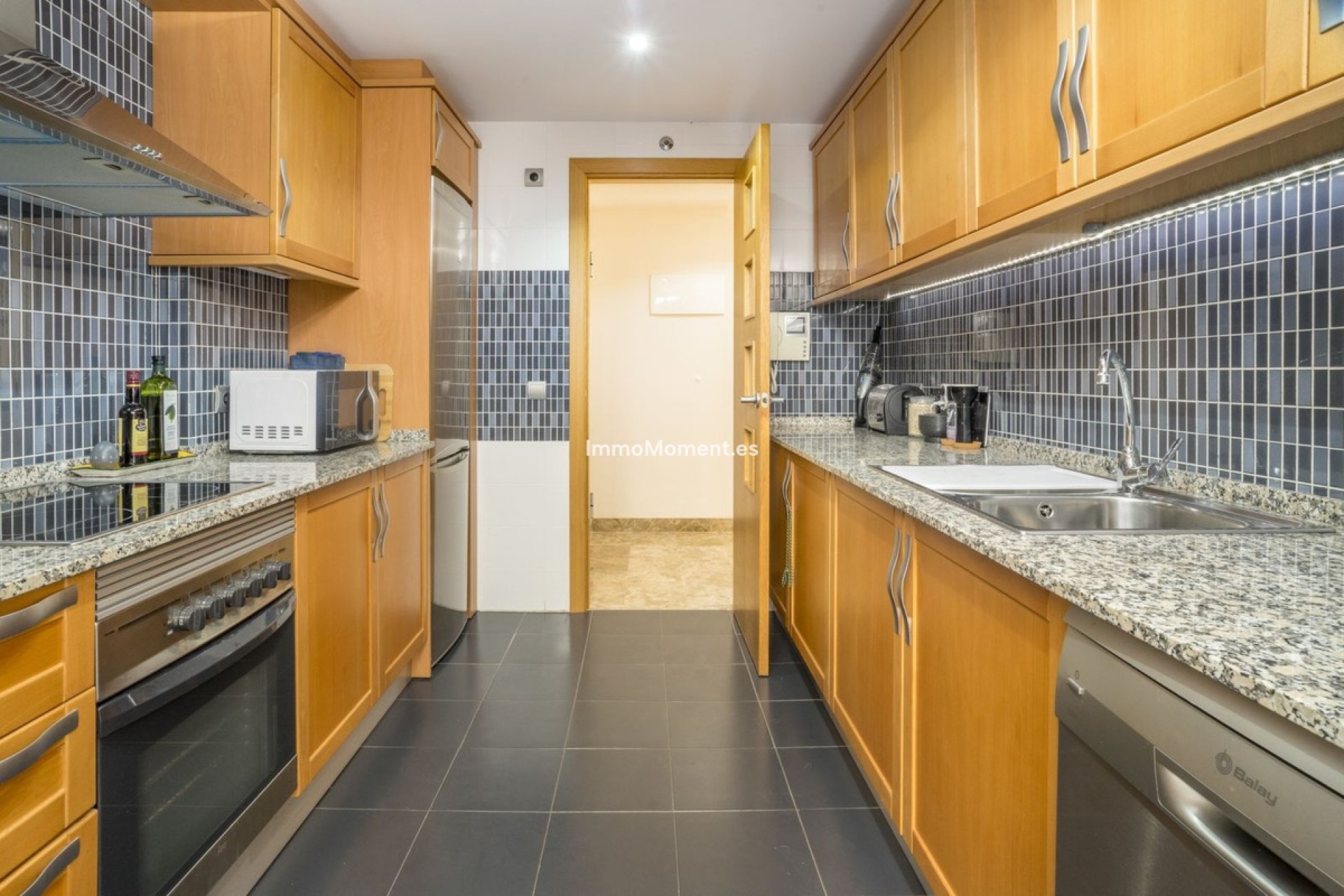 Wiederverkauf - Wohnung - Estepona  - Estepona Centro