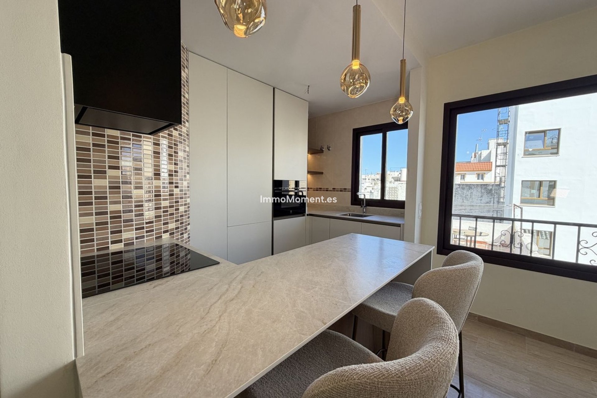 Wiederverkauf - Wohnung - Estepona  - Estepona Centro