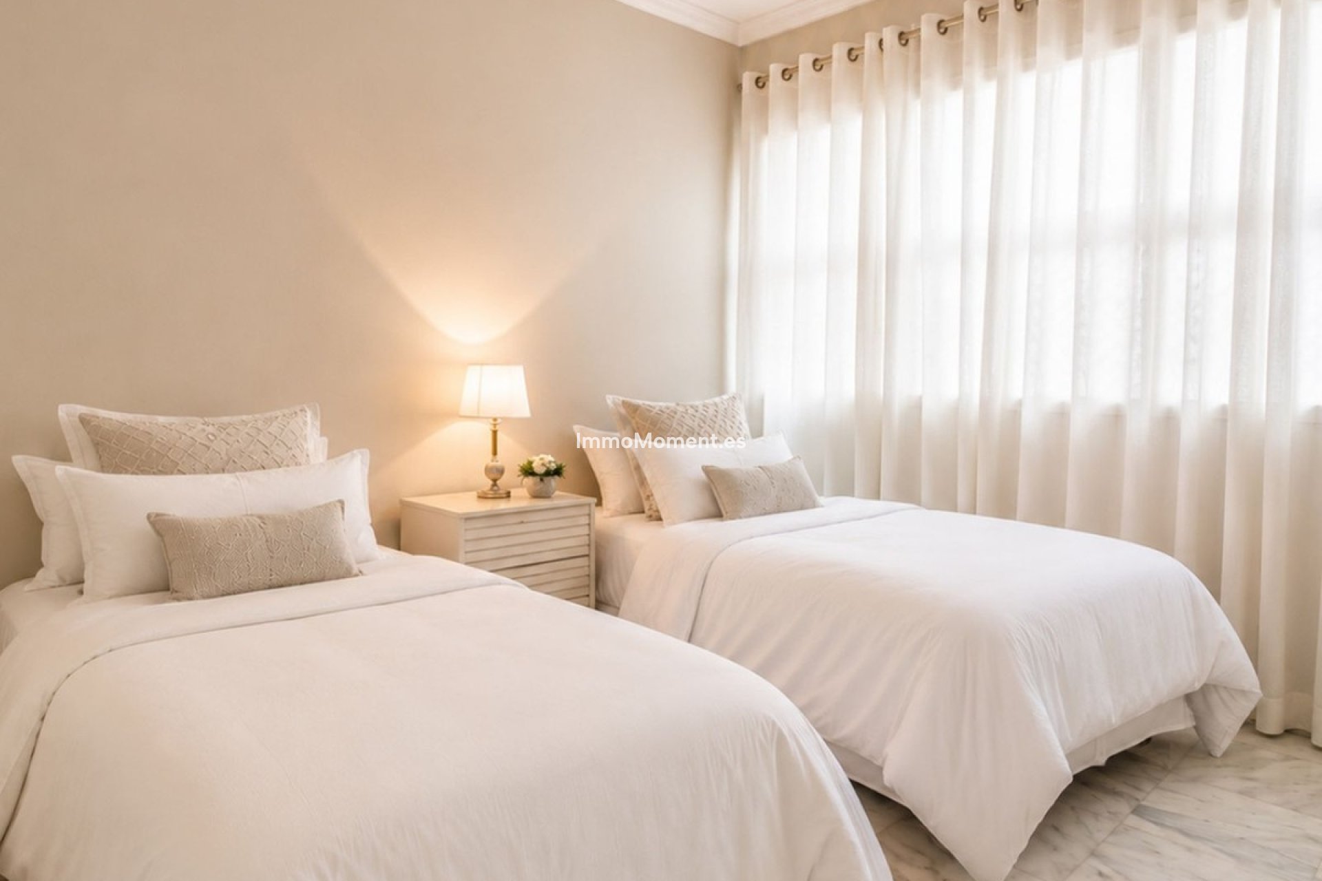 Wiederverkauf - Wohnung - Estepona  - Estepona Centro