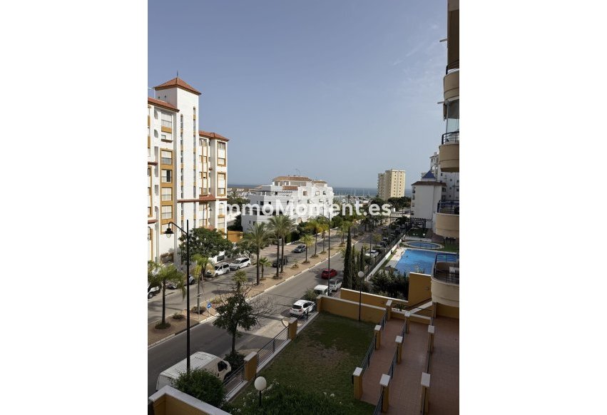 Wiederverkauf - Wohnung - Estepona  - Estepona Centro