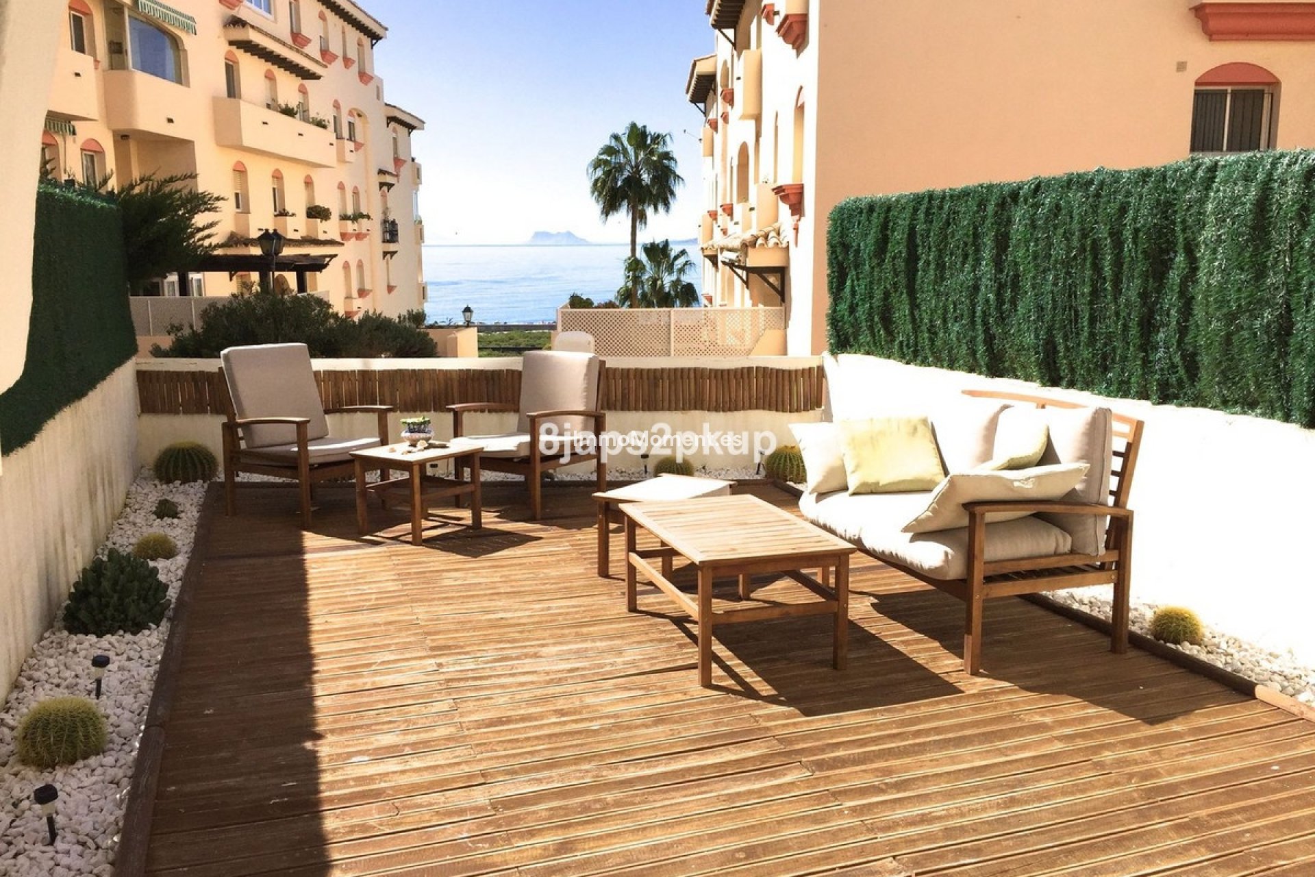 Wiederverkauf - Wohnung - Estepona  - Estepona Centro