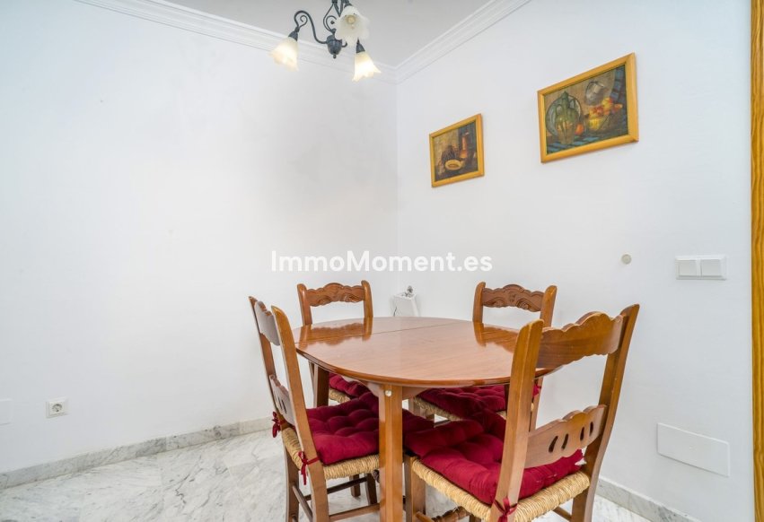 Wiederverkauf - Wohnung - Estepona  - Estepona Centro