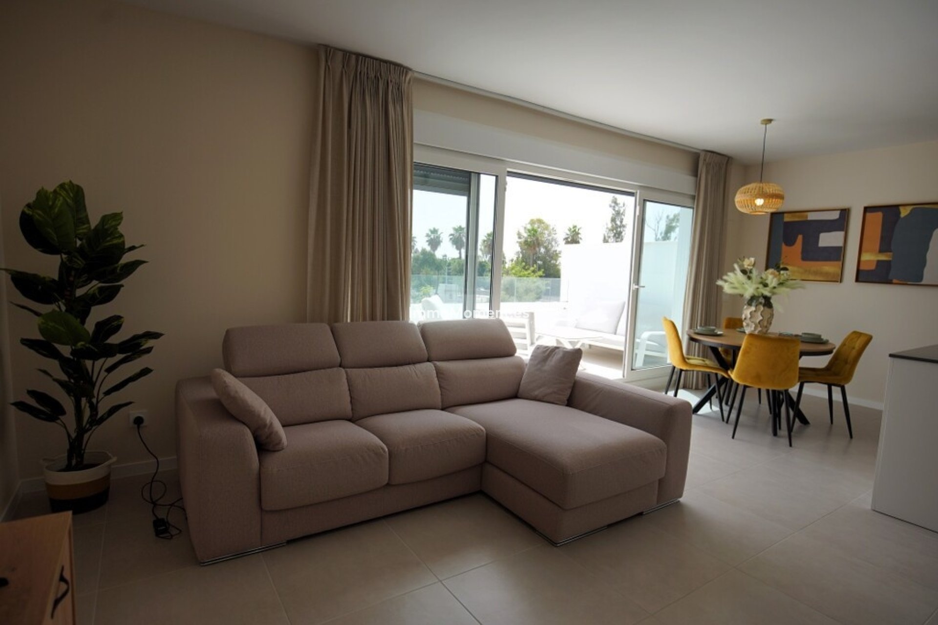 Wiederverkauf - Wohnung - Estepona  - Estepona Centro