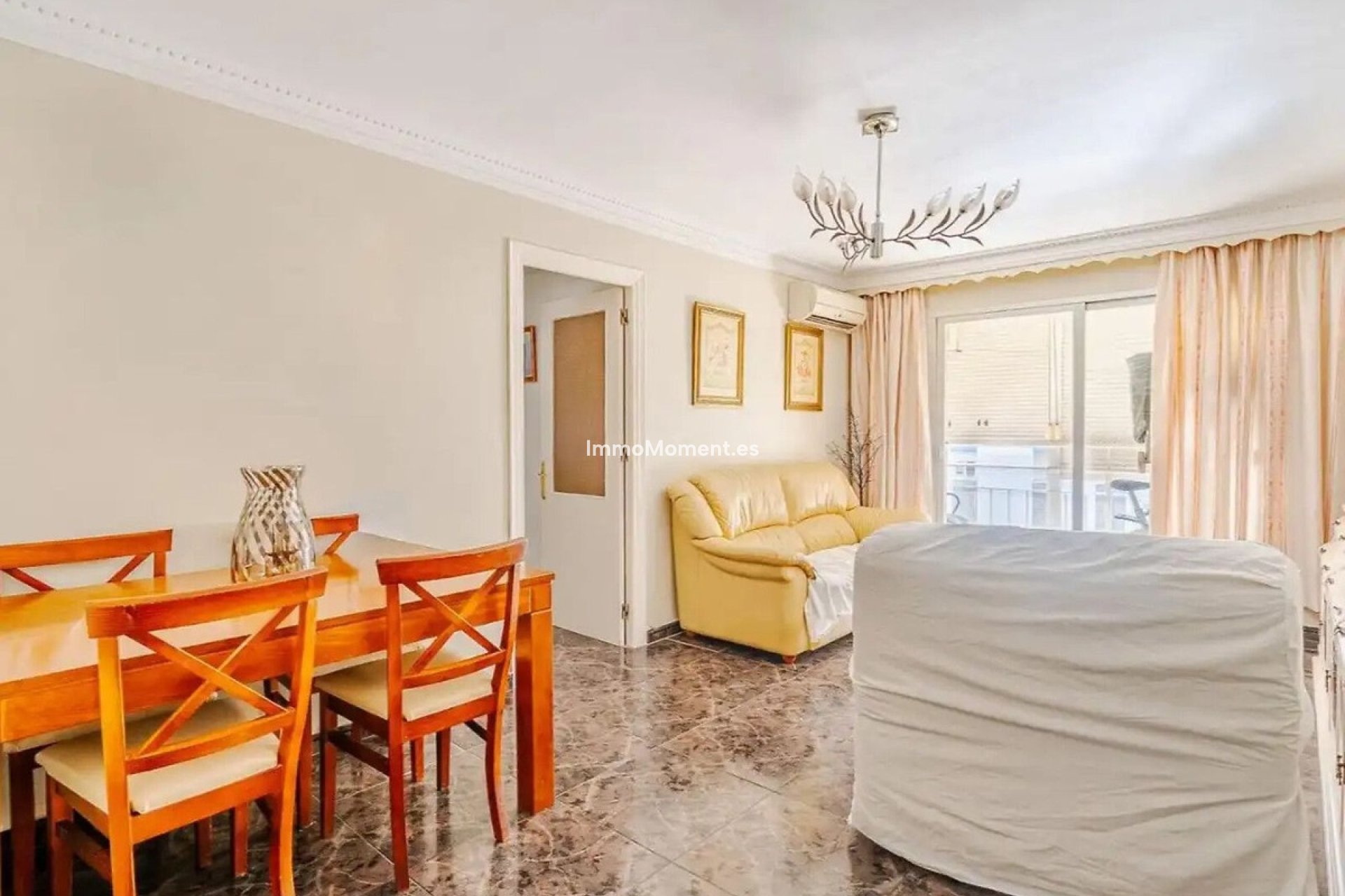 Wiederverkauf - Wohnung - Estepona  - Estepona Centro