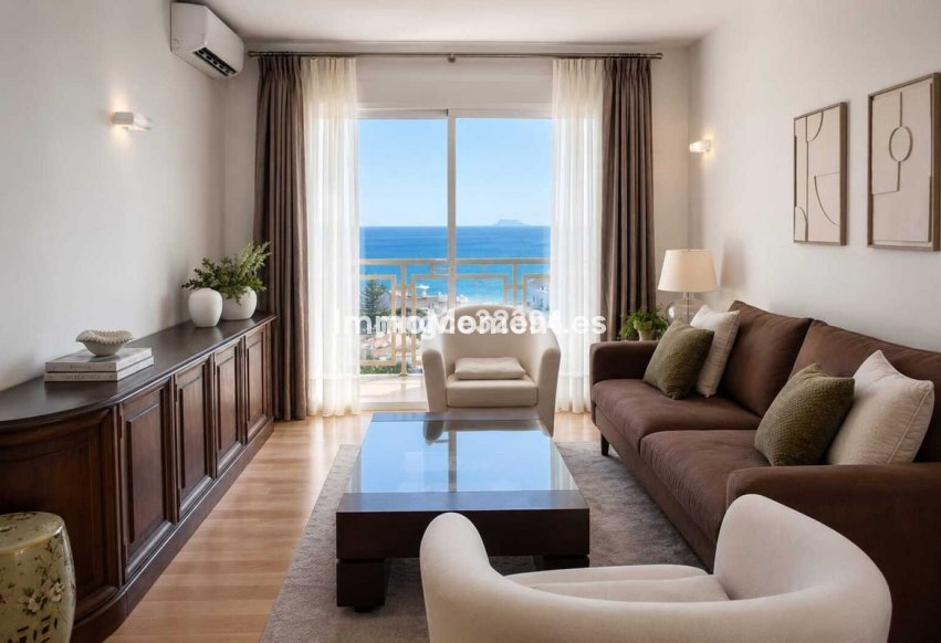 Wiederverkauf - Wohnung - Estepona  - Estepona Centro