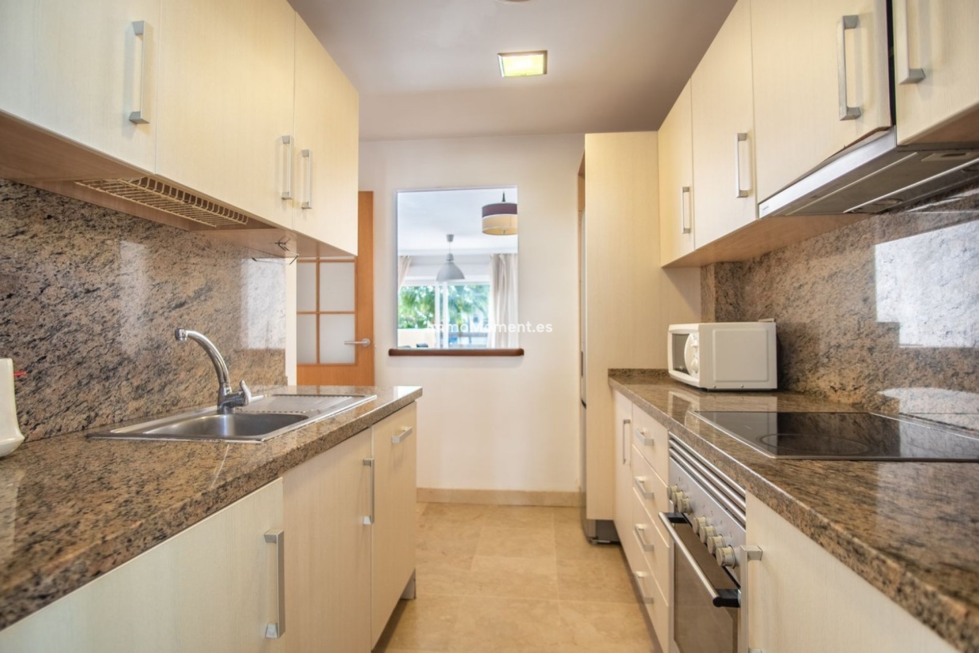 Wiederverkauf - Wohnung - Estepona  - New Golden Mile