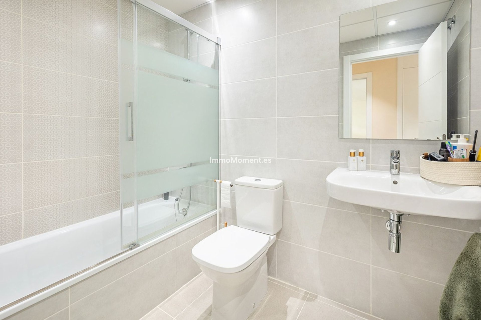 Wiederverkauf - Wohnung - Estepona  - Selwo
