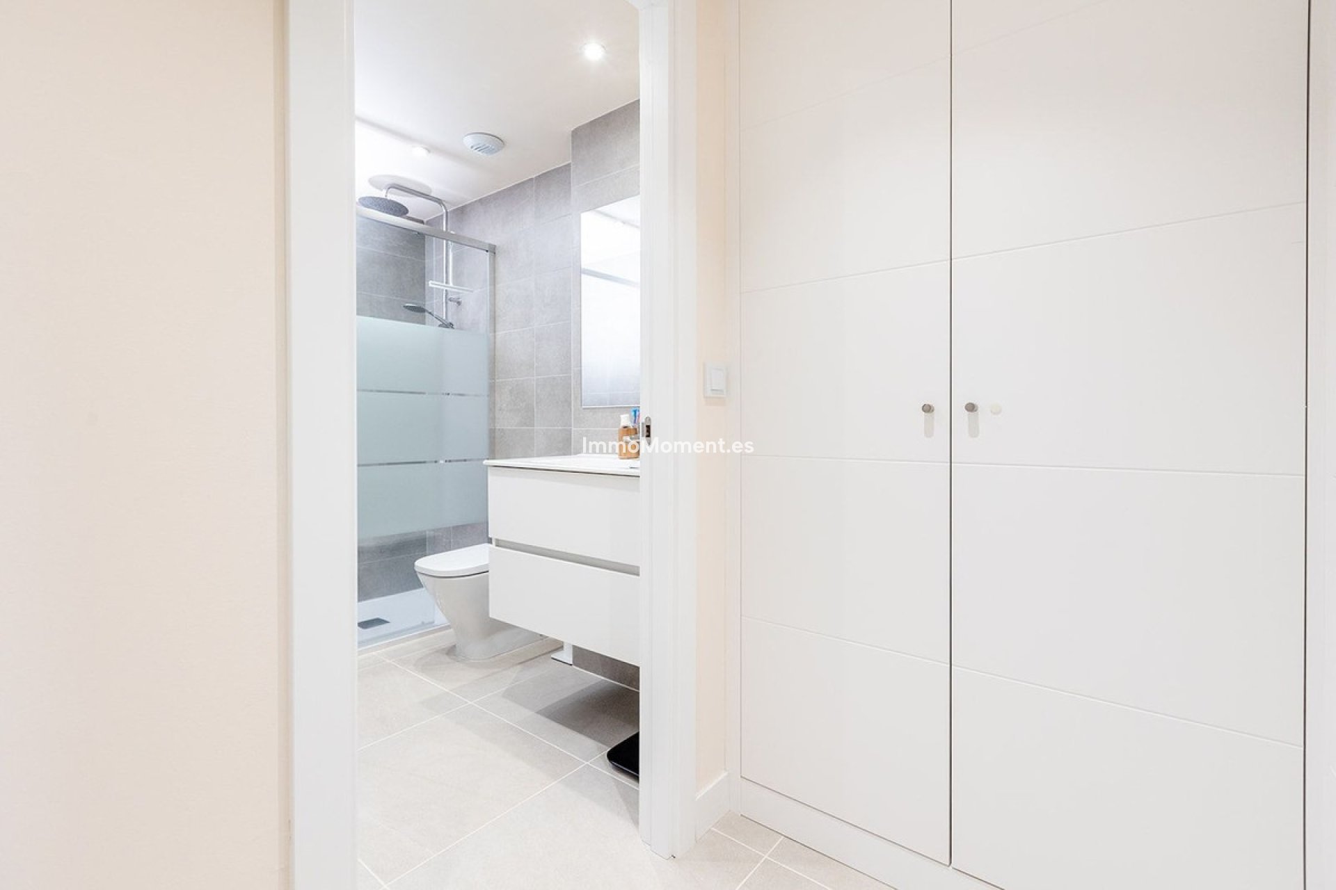 Wiederverkauf - Wohnung - Estepona  - Selwo