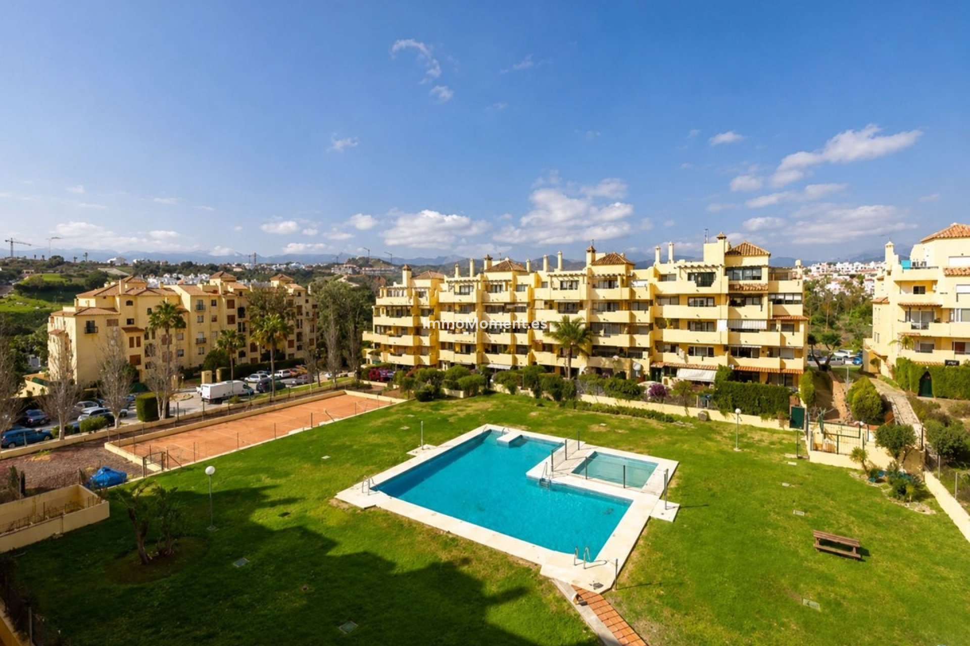 Wiederverkauf - Wohnung - Estepona  - Selwo