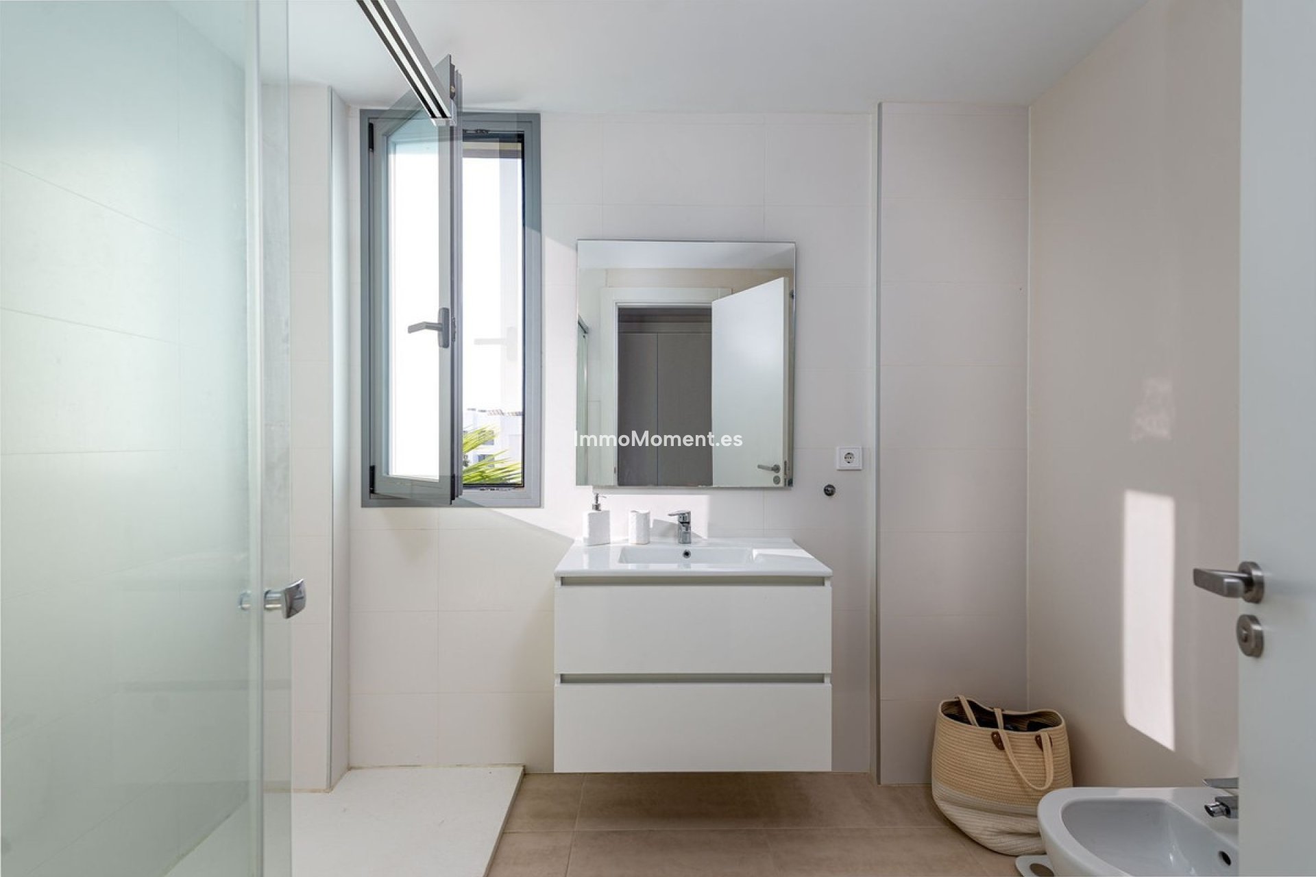 Wiederverkauf - Wohnung - Estepona  - Selwo