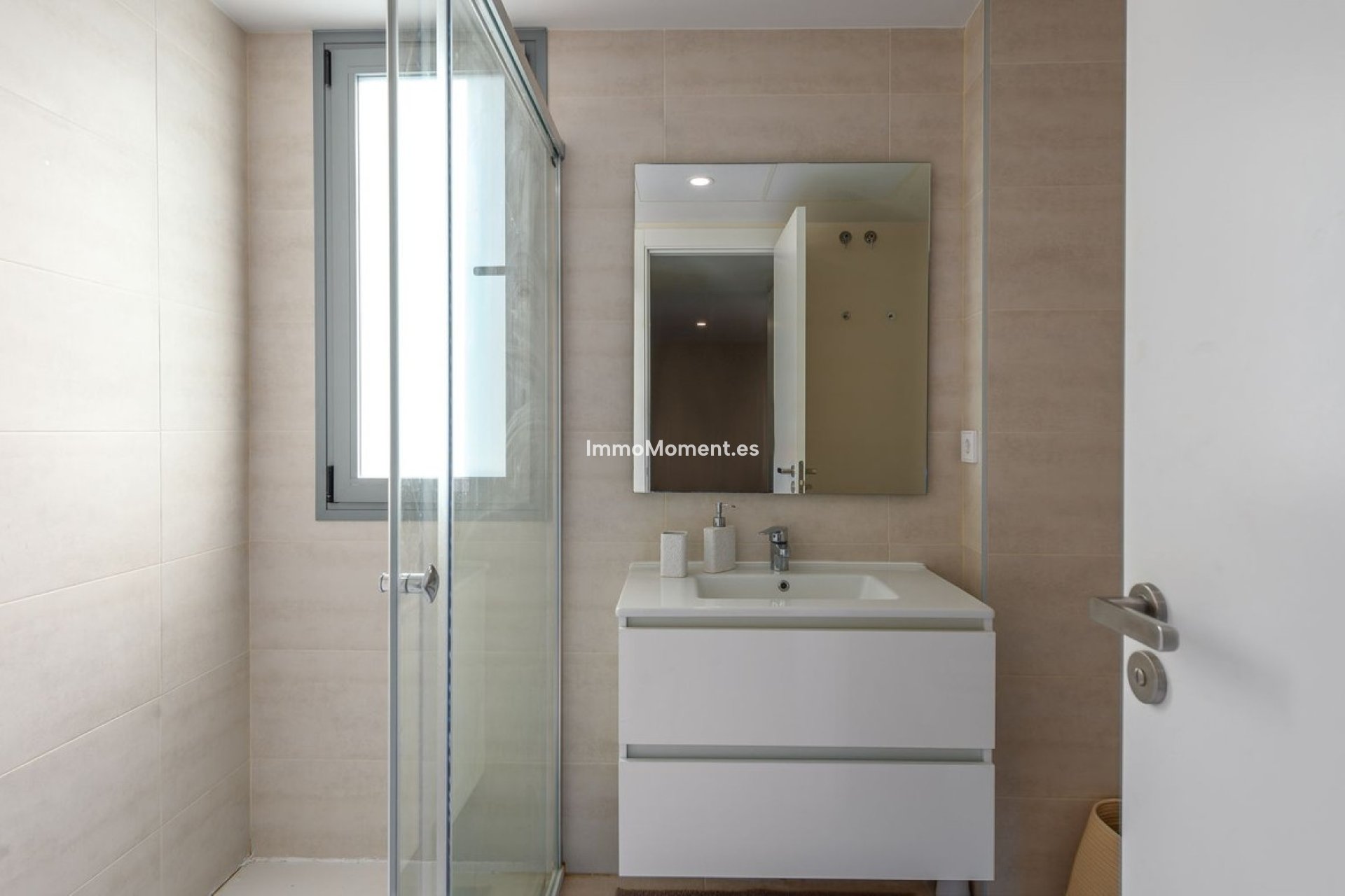 Wiederverkauf - Wohnung - Estepona  - Selwo