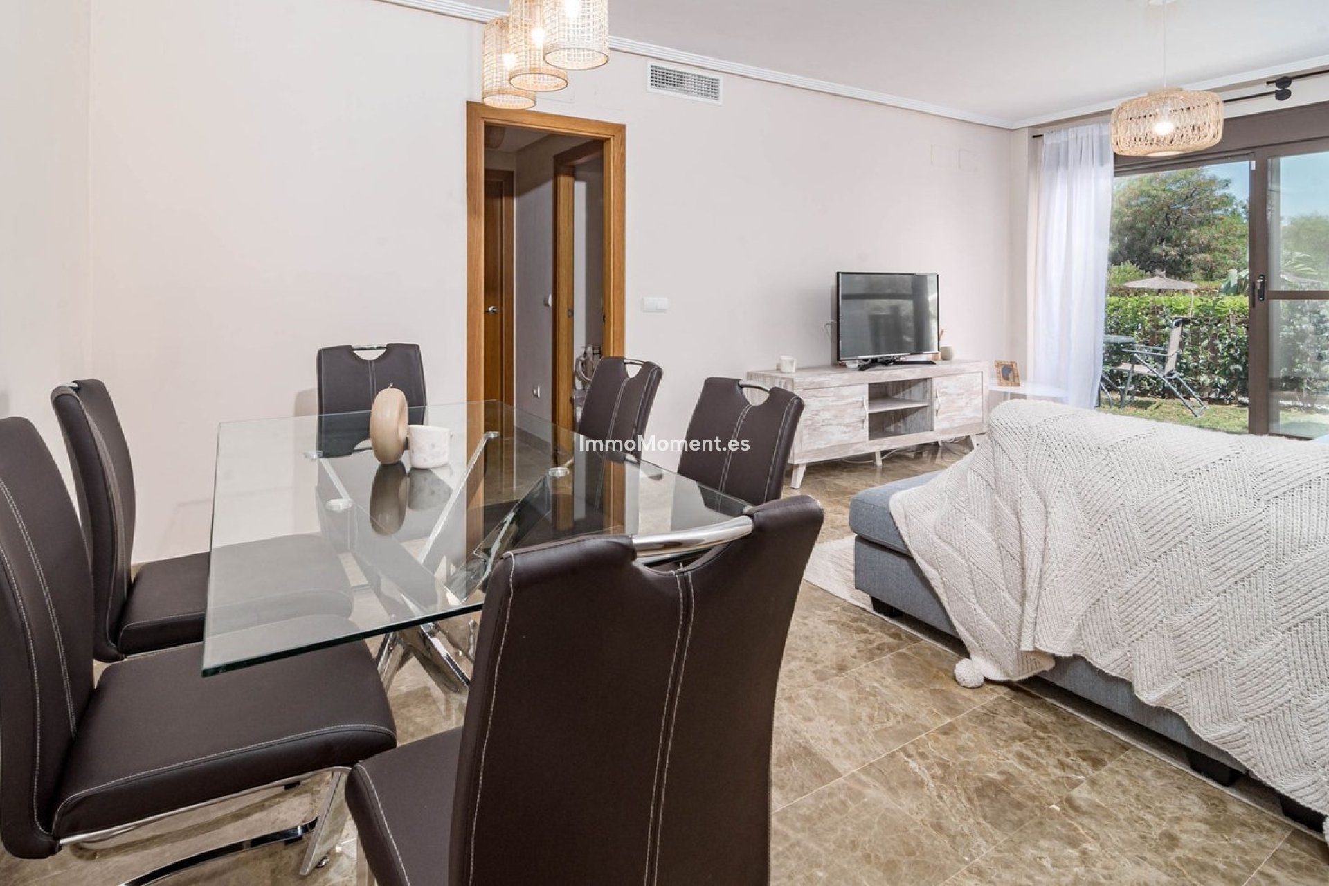 Wiederverkauf - Wohnung - Estepona  - Selwo