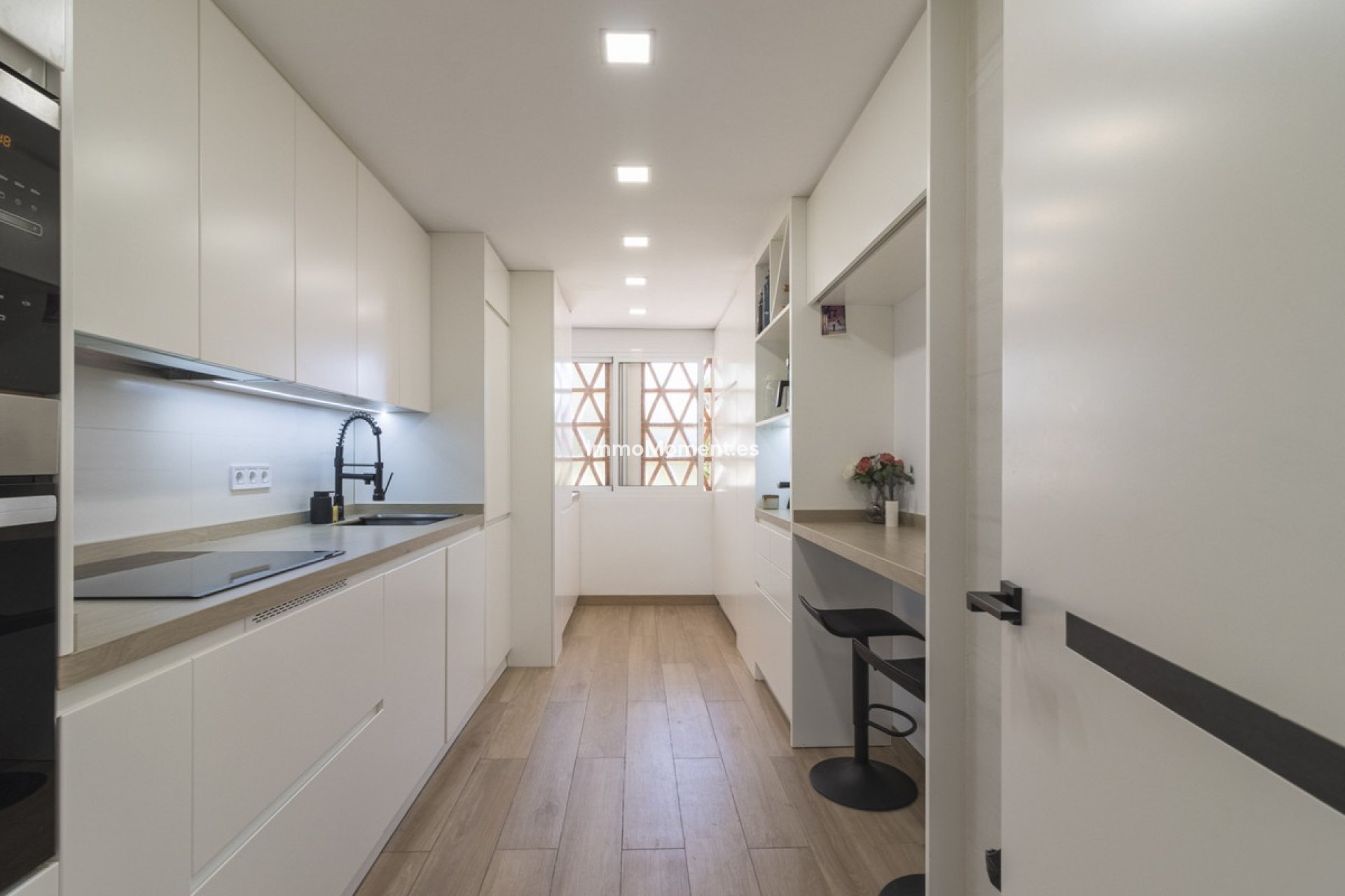 Wiederverkauf - Wohnung - Estepona  - Selwo