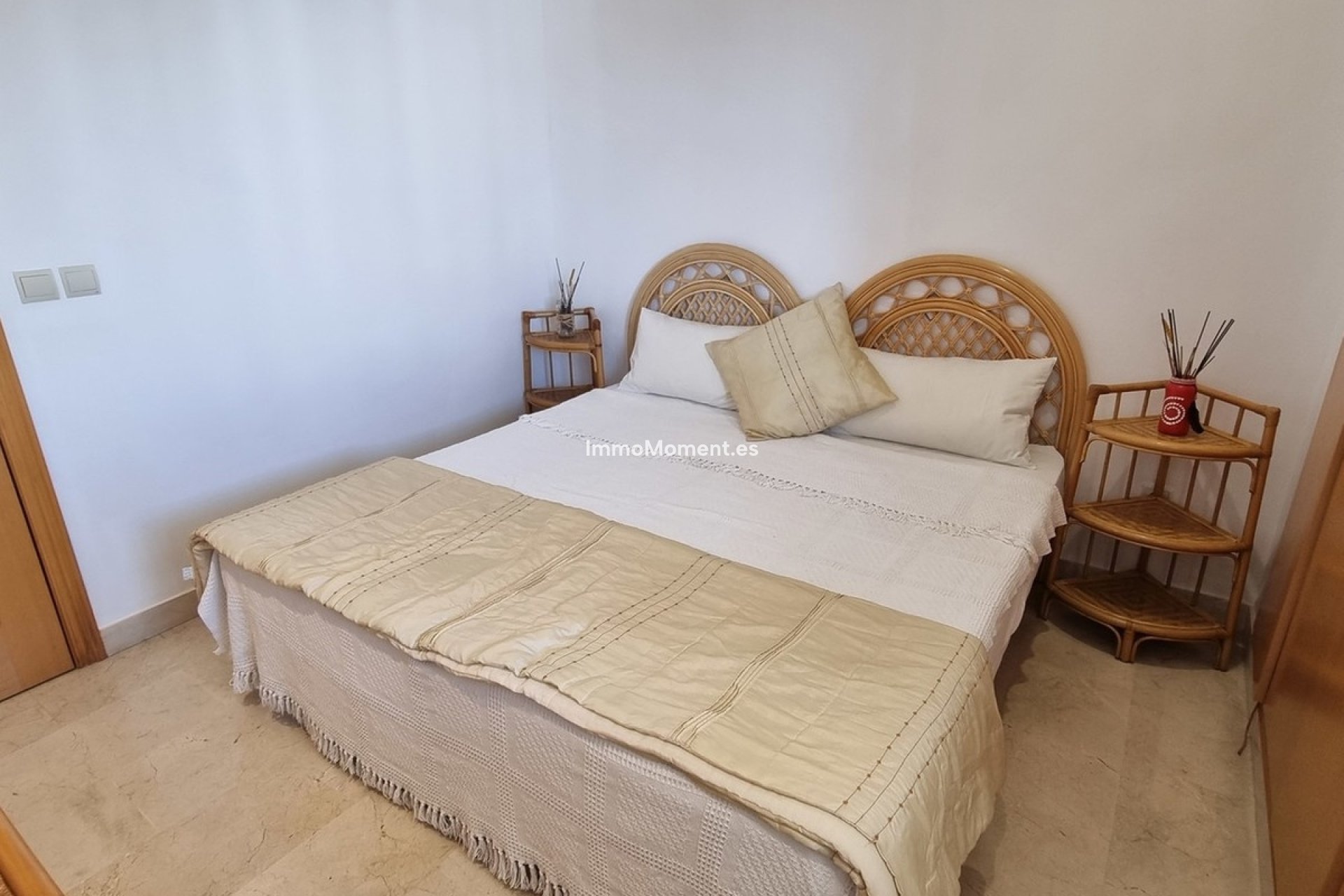 Wiederverkauf - Wohnung - Estepona  - Selwo