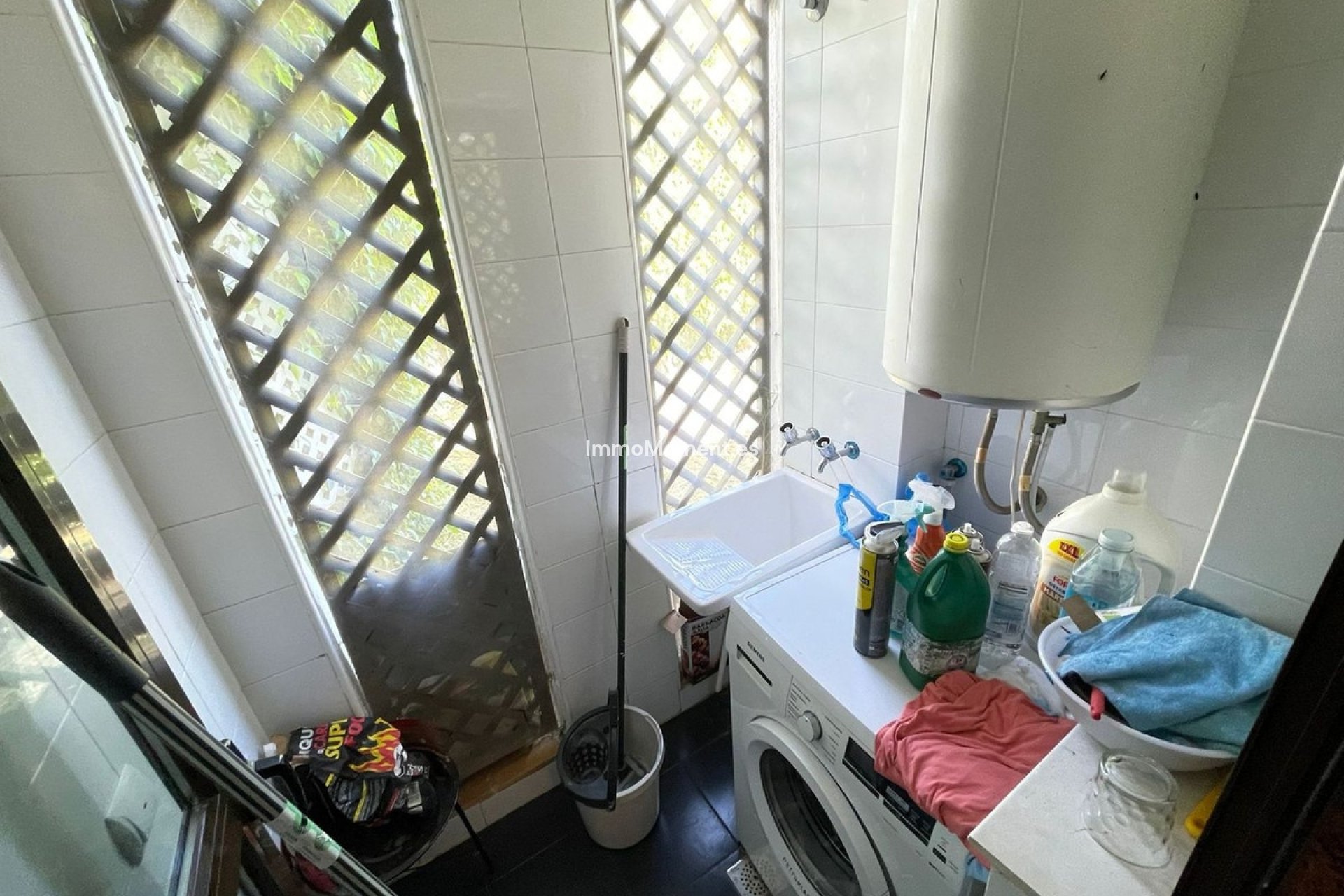 Wiederverkauf - Wohnung - Estepona  - Selwo