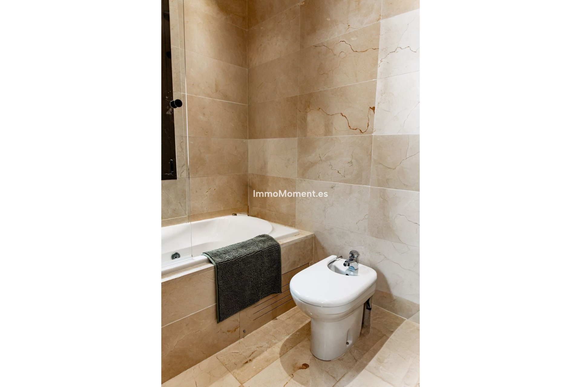 Wiederverkauf - Wohnung - Estepona  - Valle Romano