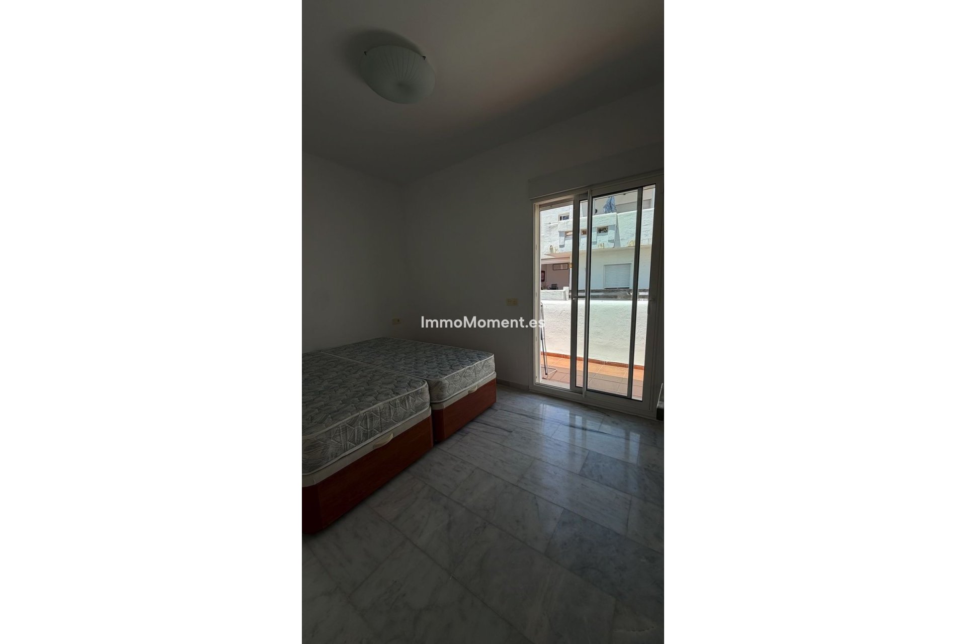 Wiederverkauf - Wohnung - Estepona  - Valle Romano