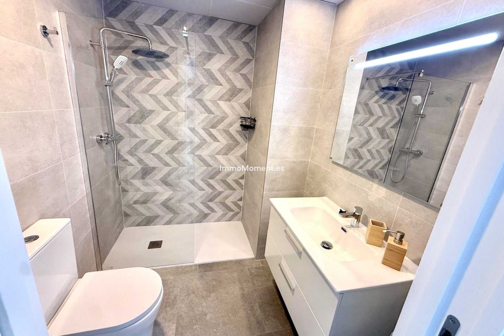 Wiederverkauf - Wohnung - Fuengirola - Fuengirola Centro