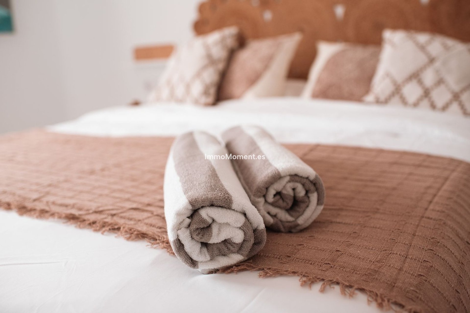 Wiederverkauf - Wohnung -   Inländisch - Alhaurín de la Torre