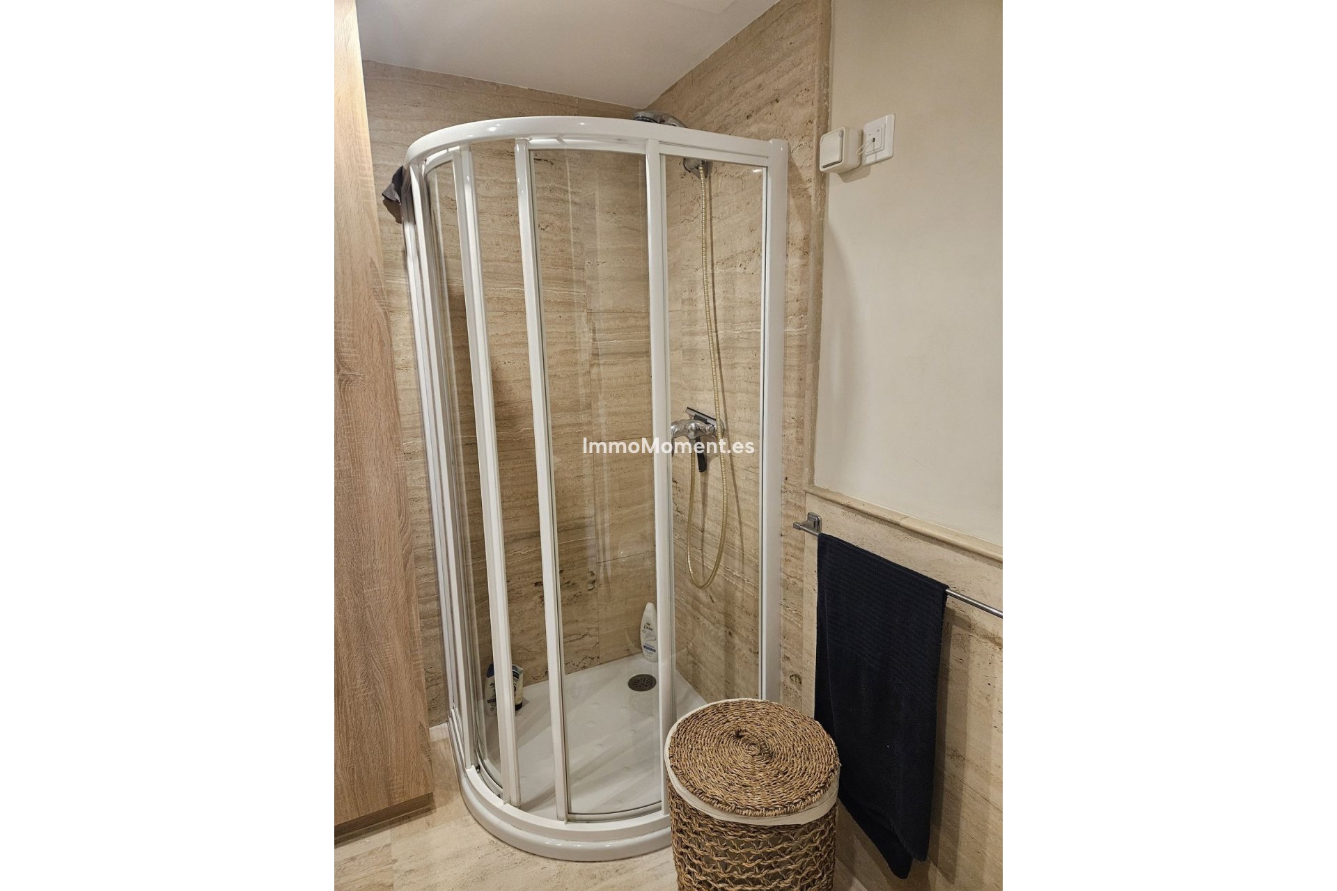 Wiederverkauf - Wohnung -   Inländisch - Alhaurín de la Torre