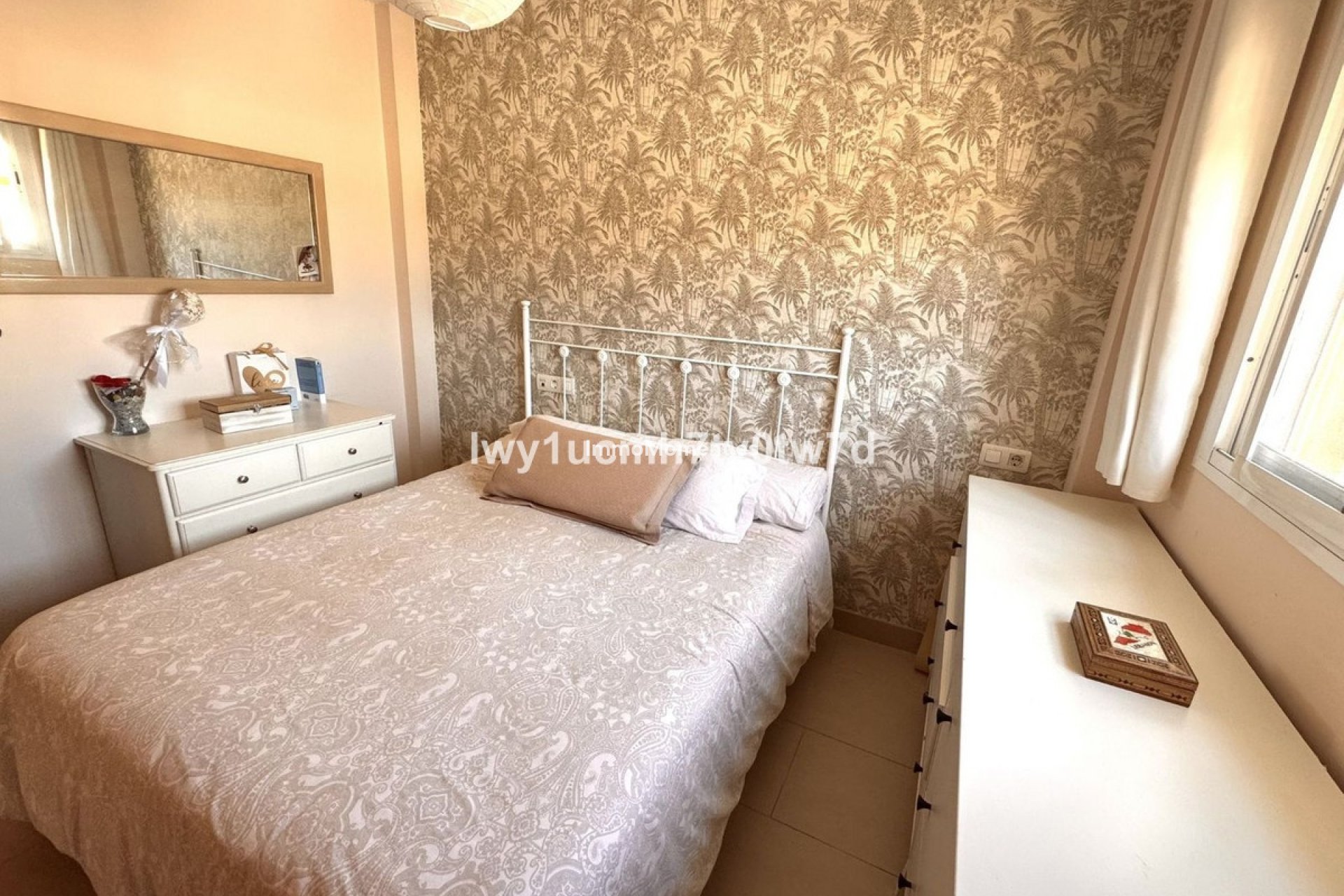 Wiederverkauf - Wohnung -   Inländisch - Alhaurín de la Torre