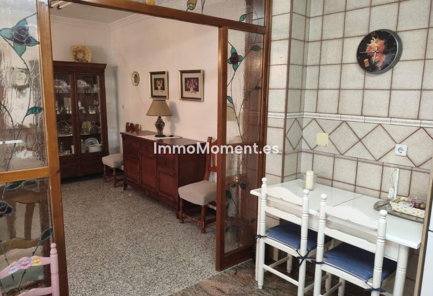 Wiederverkauf - Wohnung -   Inländisch - Alhaurín el Grande Centro