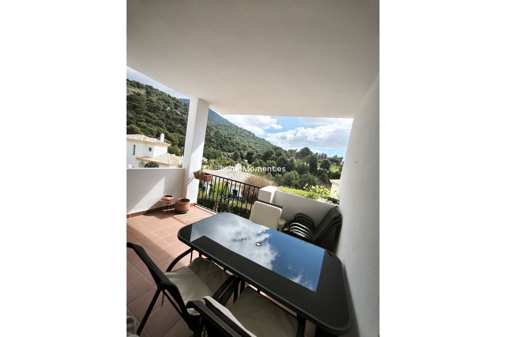 Wiederverkauf - Wohnung -   Inländisch - Alhaurín Golf