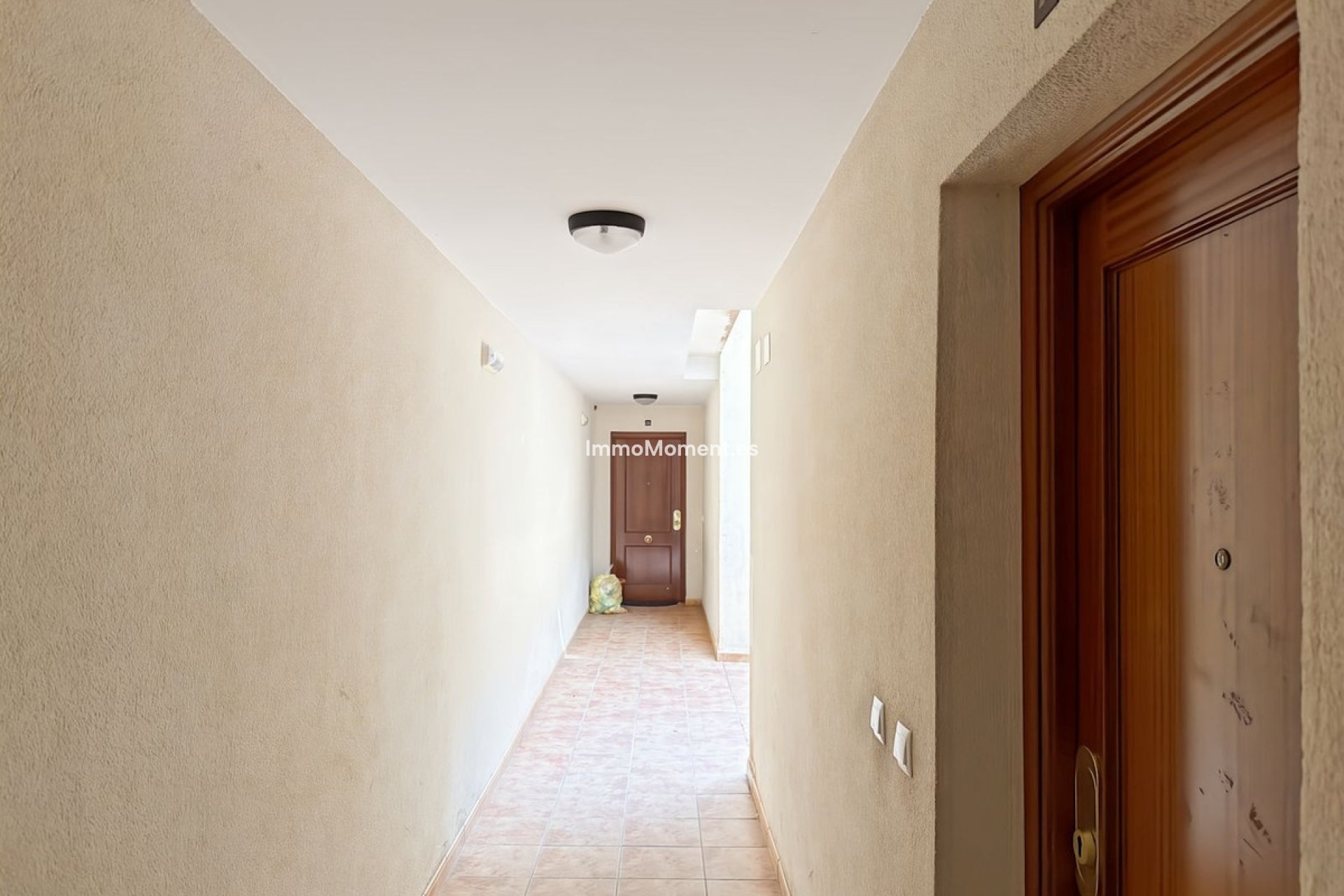 Wiederverkauf - Wohnung -   Inländisch - Almogía