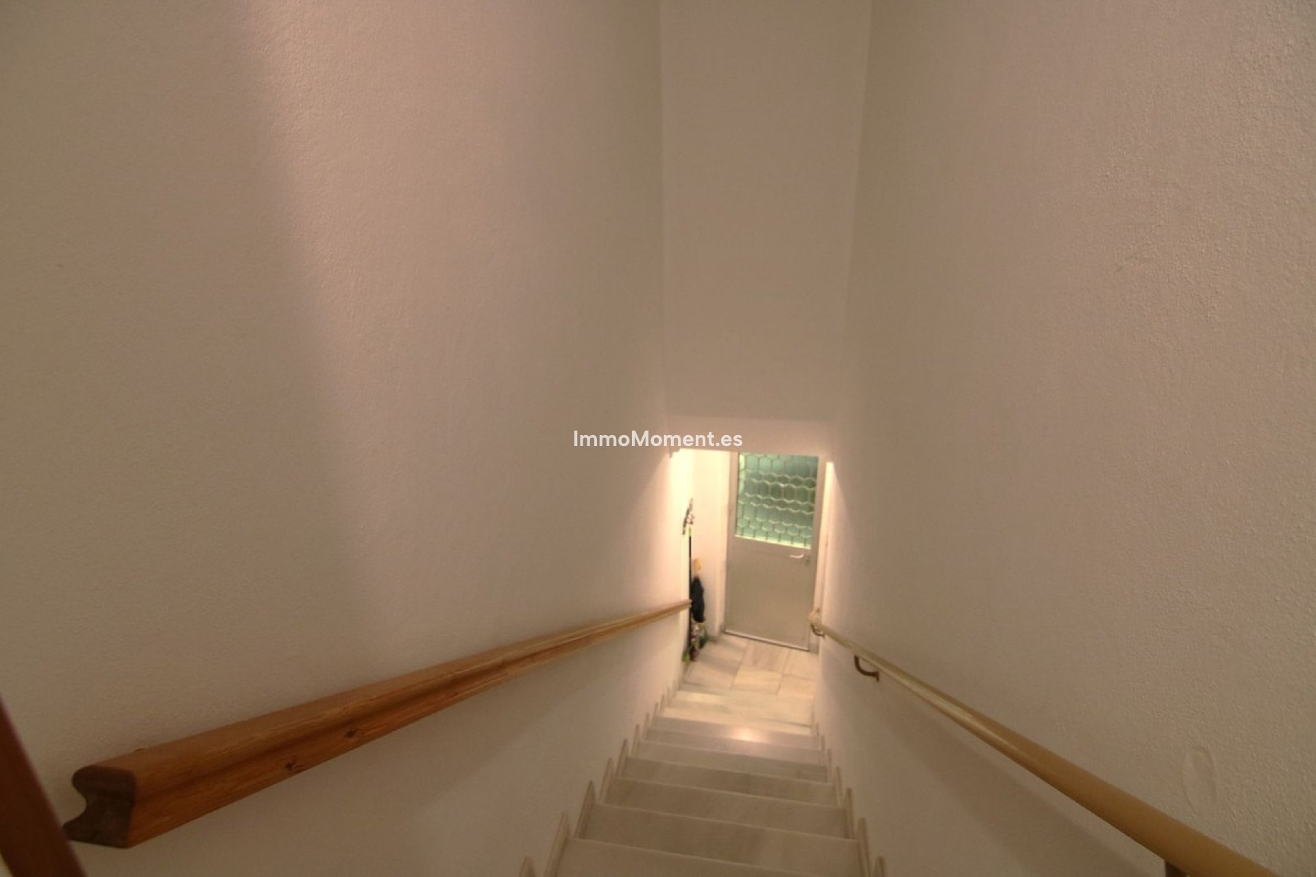 Wiederverkauf - Wohnung -   Inländisch - Guaro