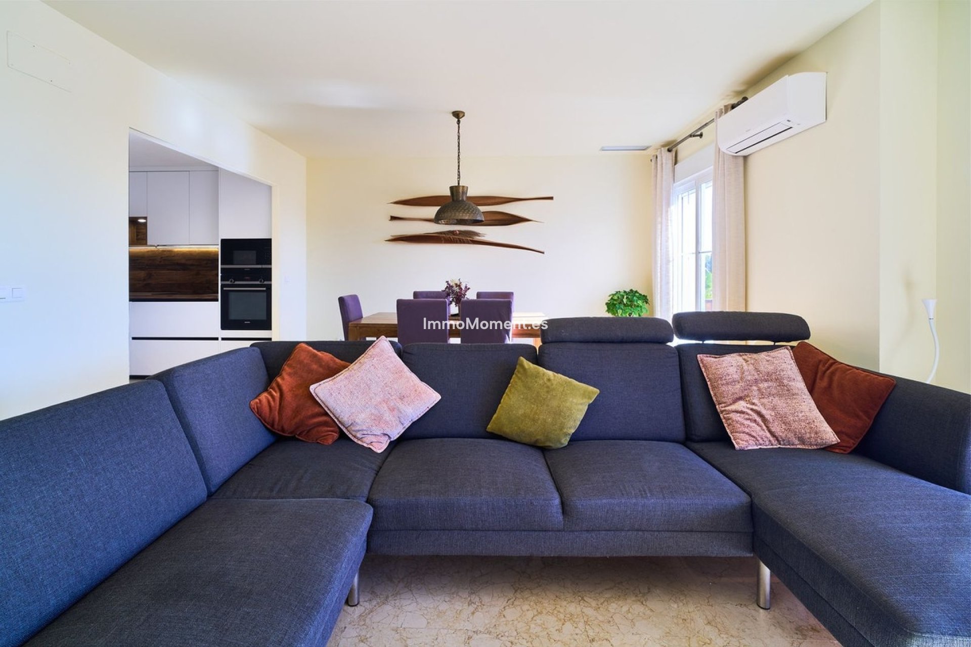 Wiederverkauf - Wohnung -   Inländisch - Istán