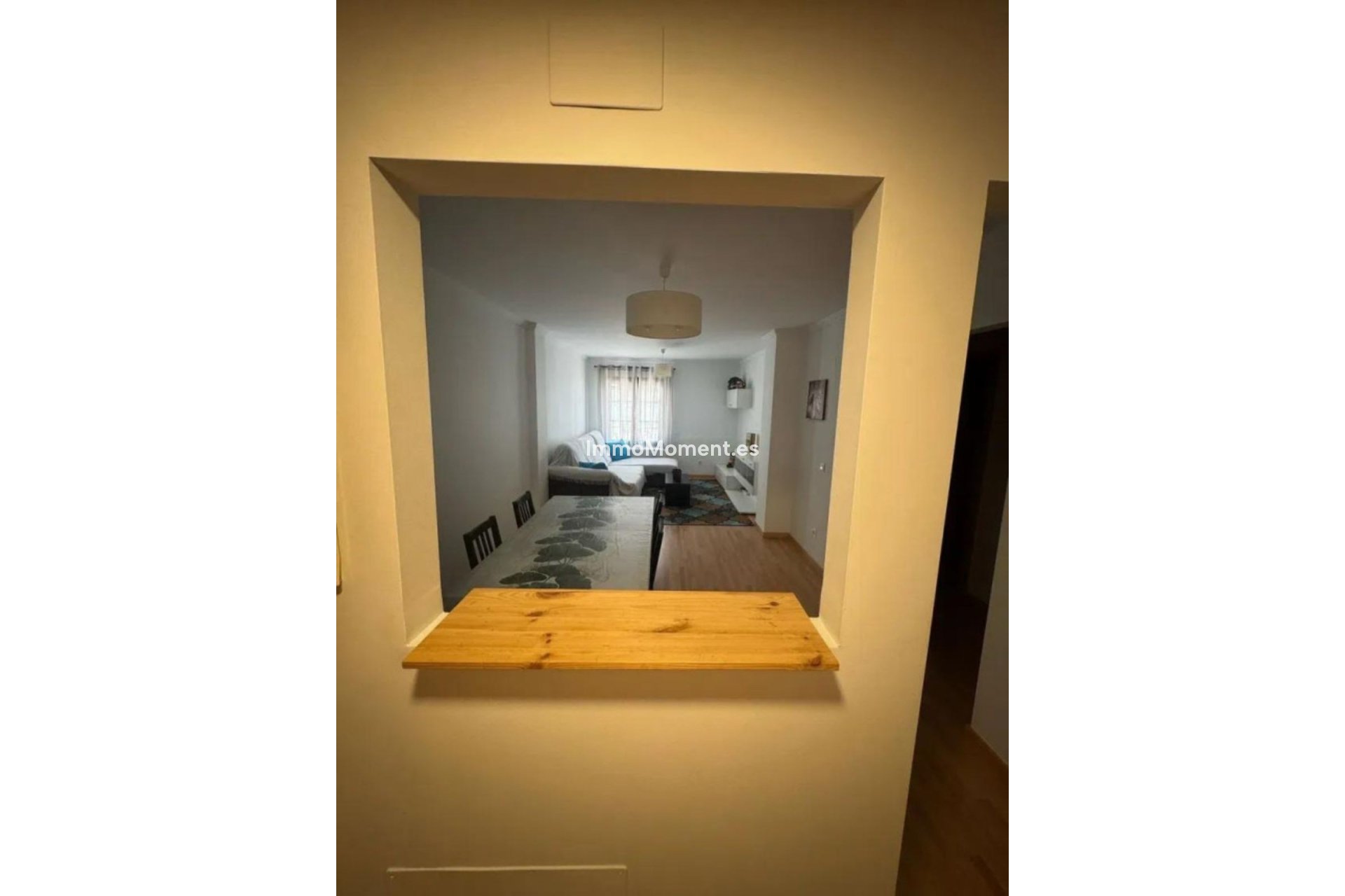 Wiederverkauf - Wohnung -   Inländisch - Monda
