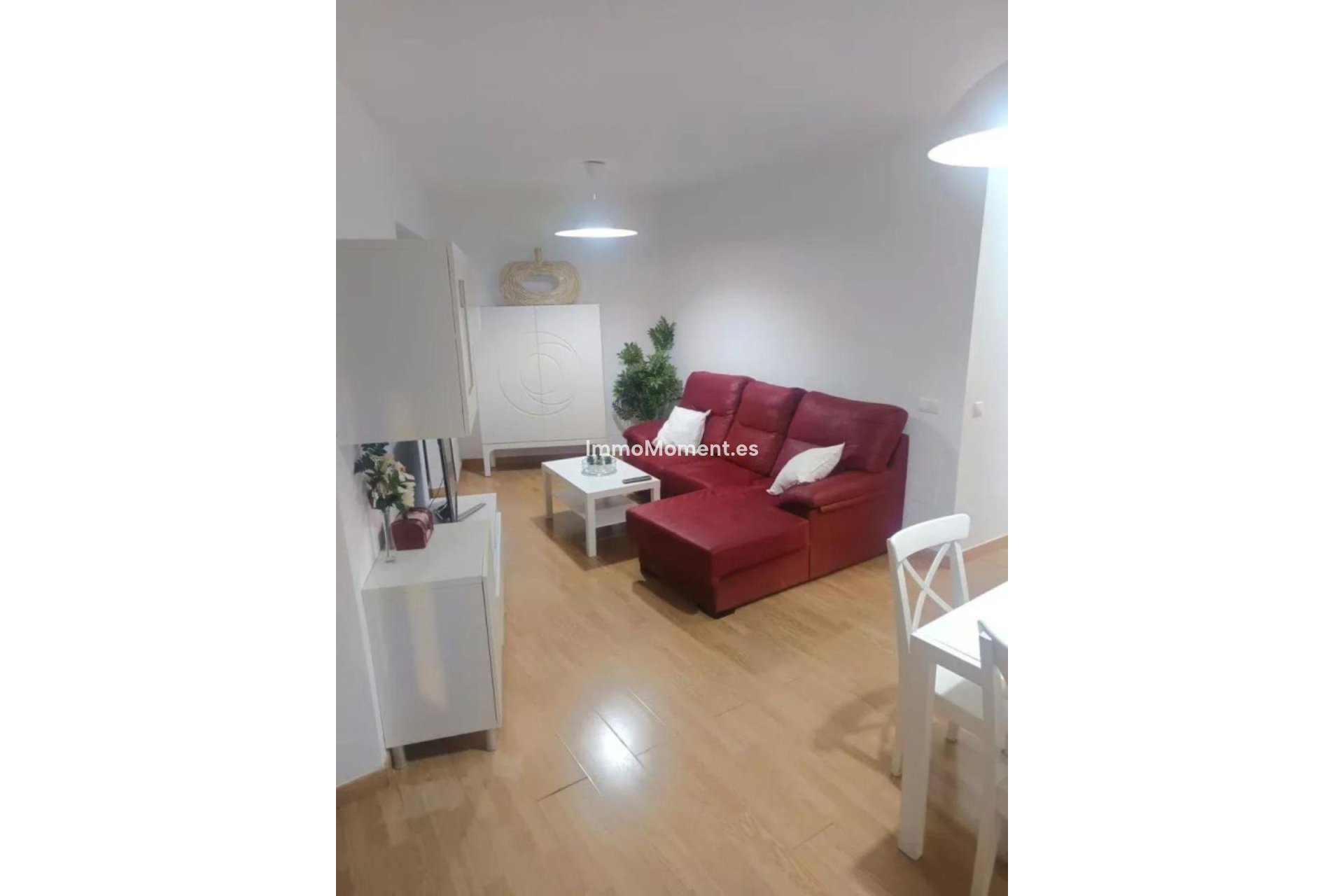 Wiederverkauf - Wohnung -   Inländisch - Monda