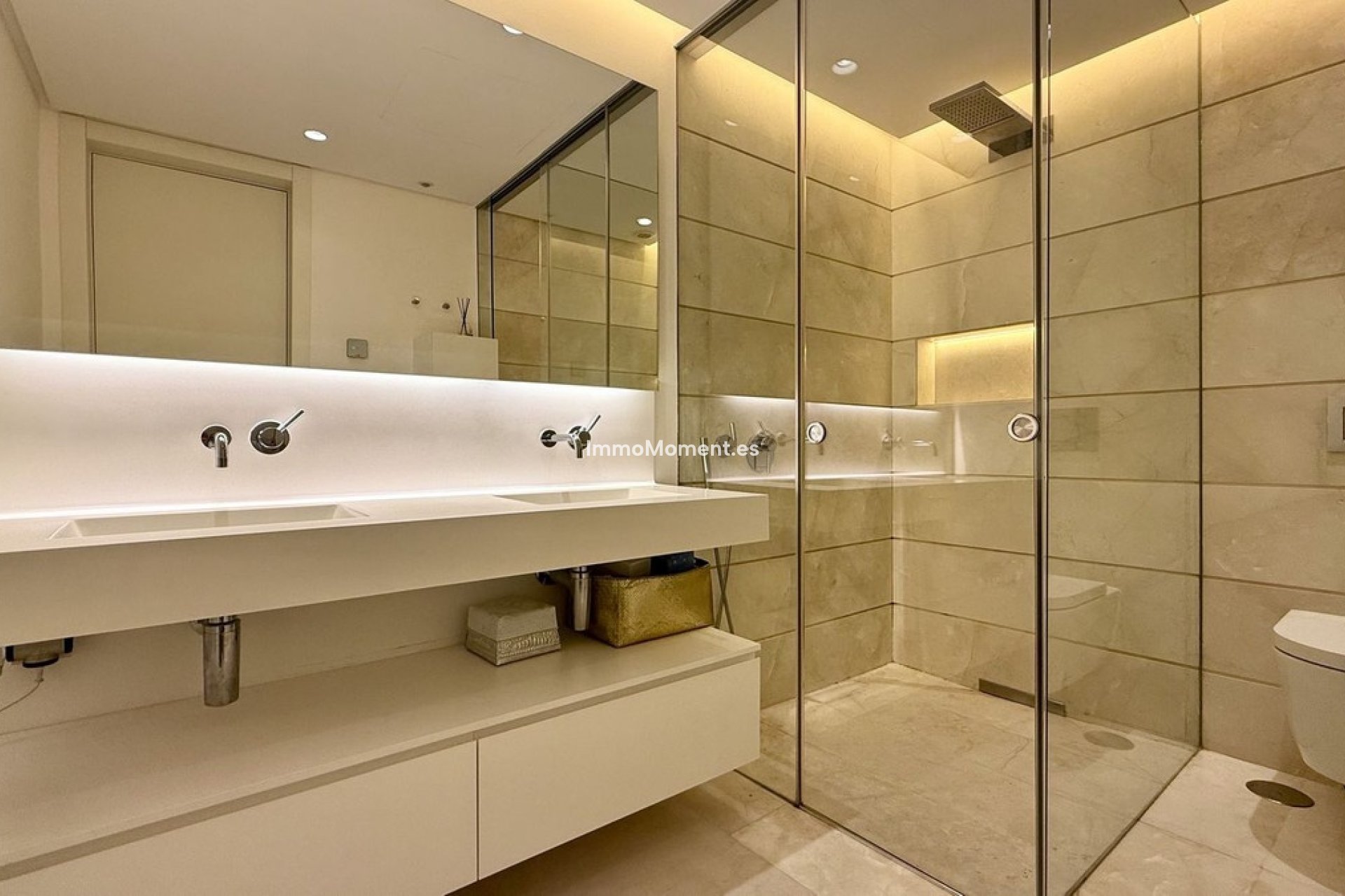 Wiederverkauf - Wohnung -   Inländisch - Ojén