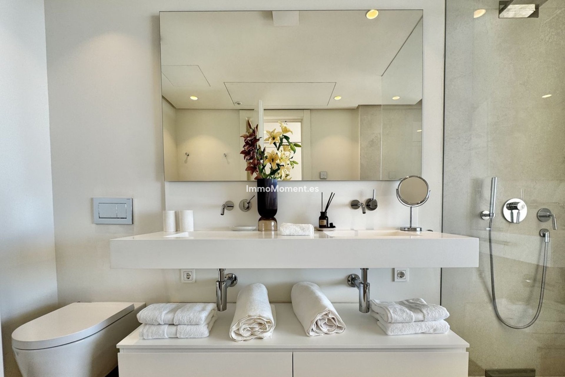 Wiederverkauf - Wohnung -   Inländisch - Ojén