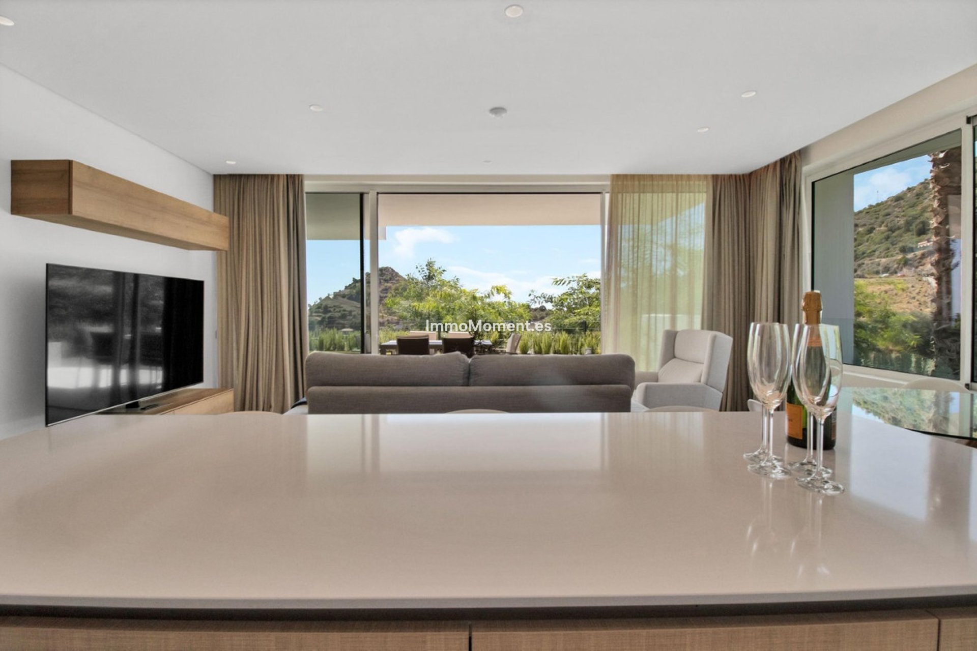 Wiederverkauf - Wohnung -   Inländisch - Ojén