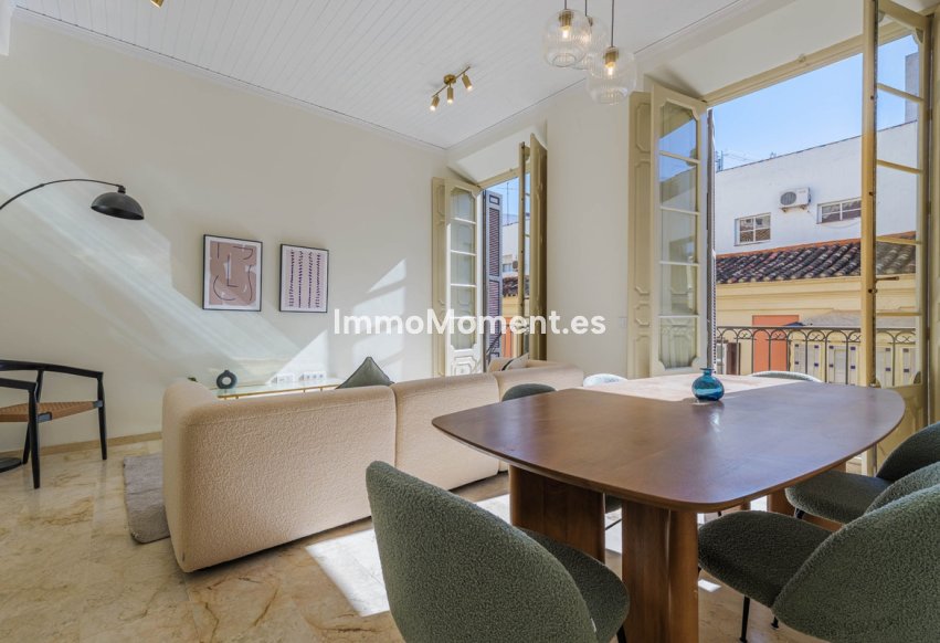 Wiederverkauf - Wohnung - Málaga - Centro Histórico