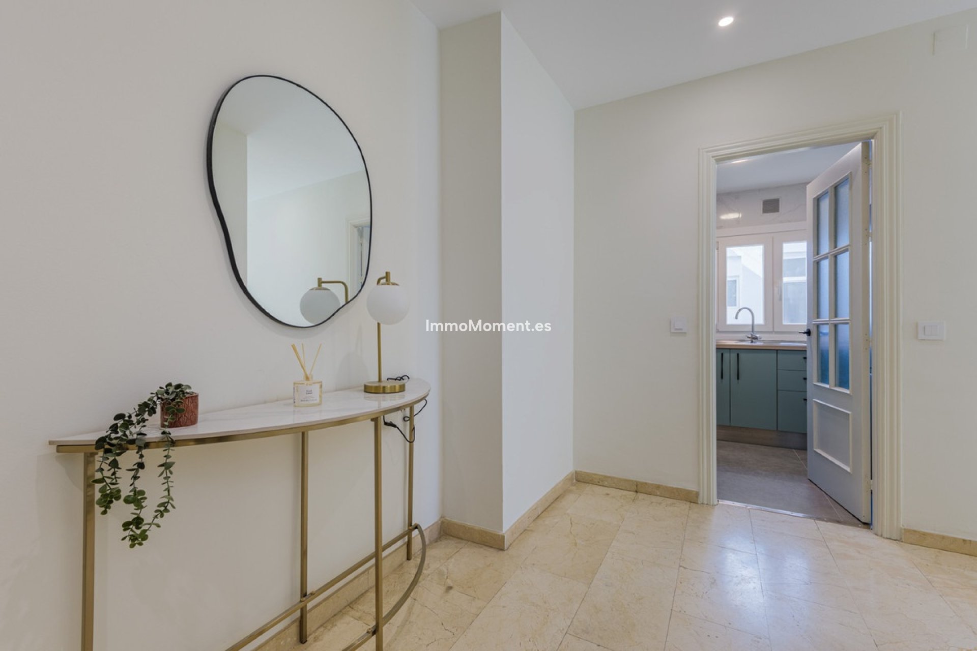 Wiederverkauf - Wohnung - Málaga - Centro Histórico