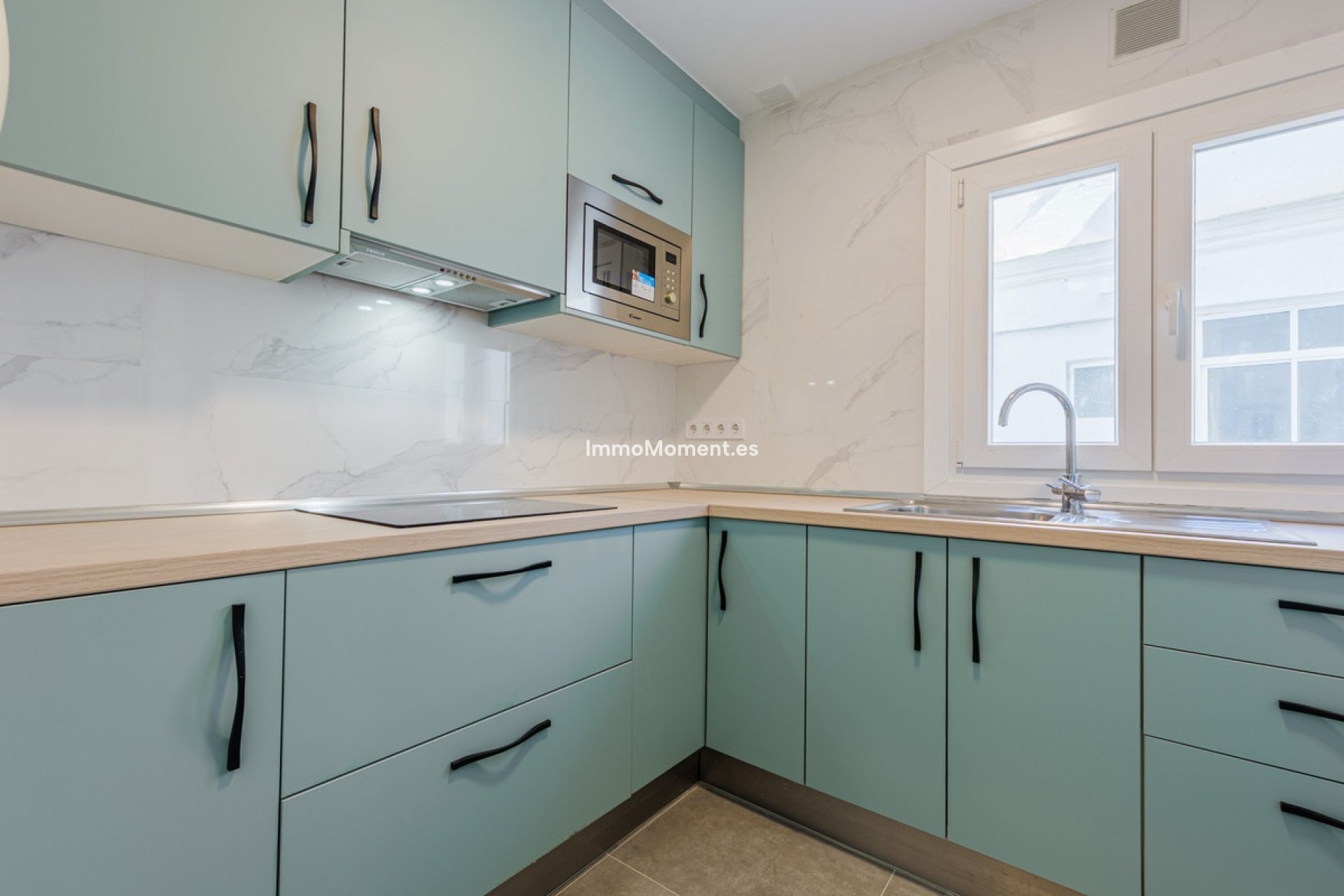 Wiederverkauf - Wohnung - Málaga - Centro Histórico