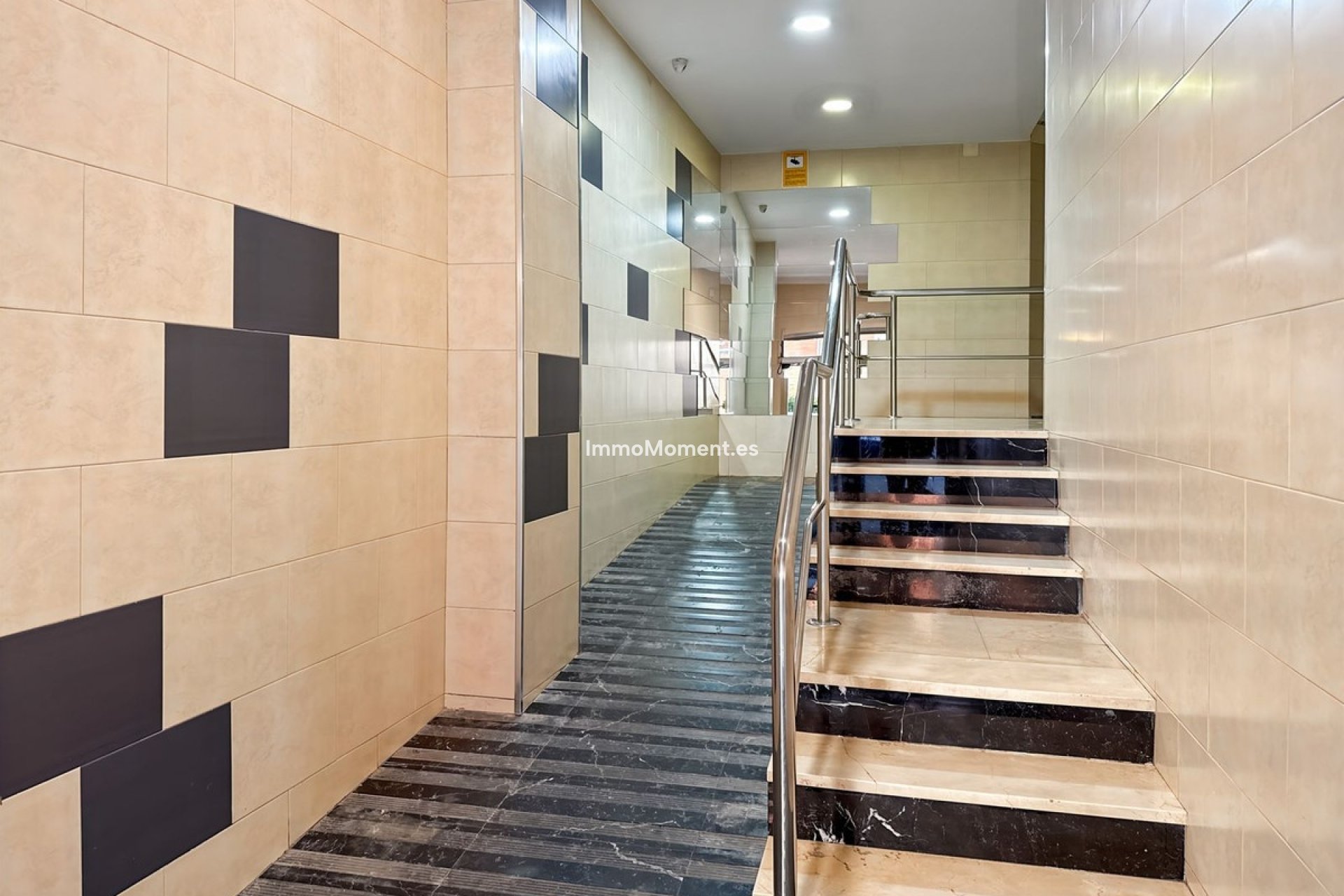 Wiederverkauf - Wohnung - Málaga - El Ejido